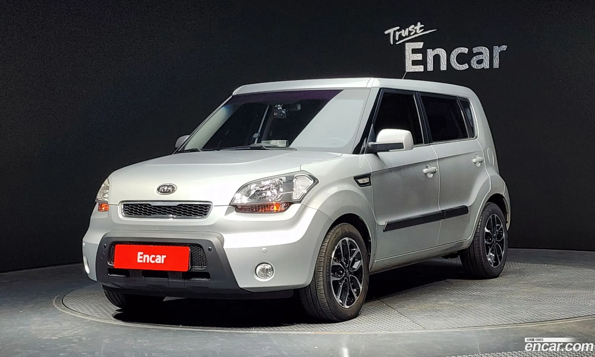 Kia Soul I 16 2U 2011 - фотография 11814511