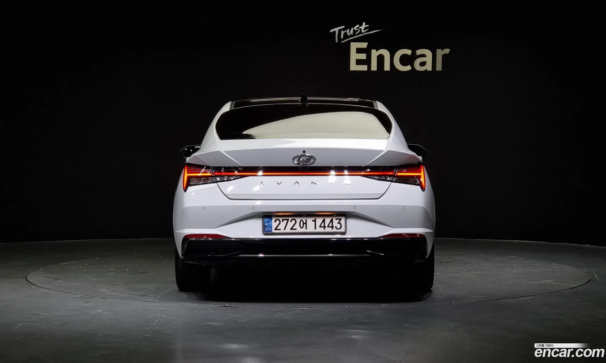 Hyundai Avante Hybrid Cn7 Inspiration - фотография 12067068
