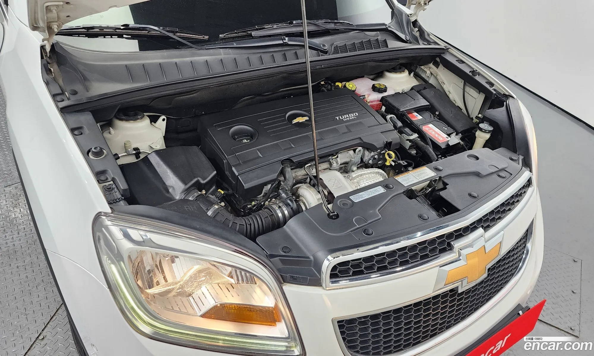Chevrolet Orlando 20 Diesel Camper Package 2015 - фотография 5027228
