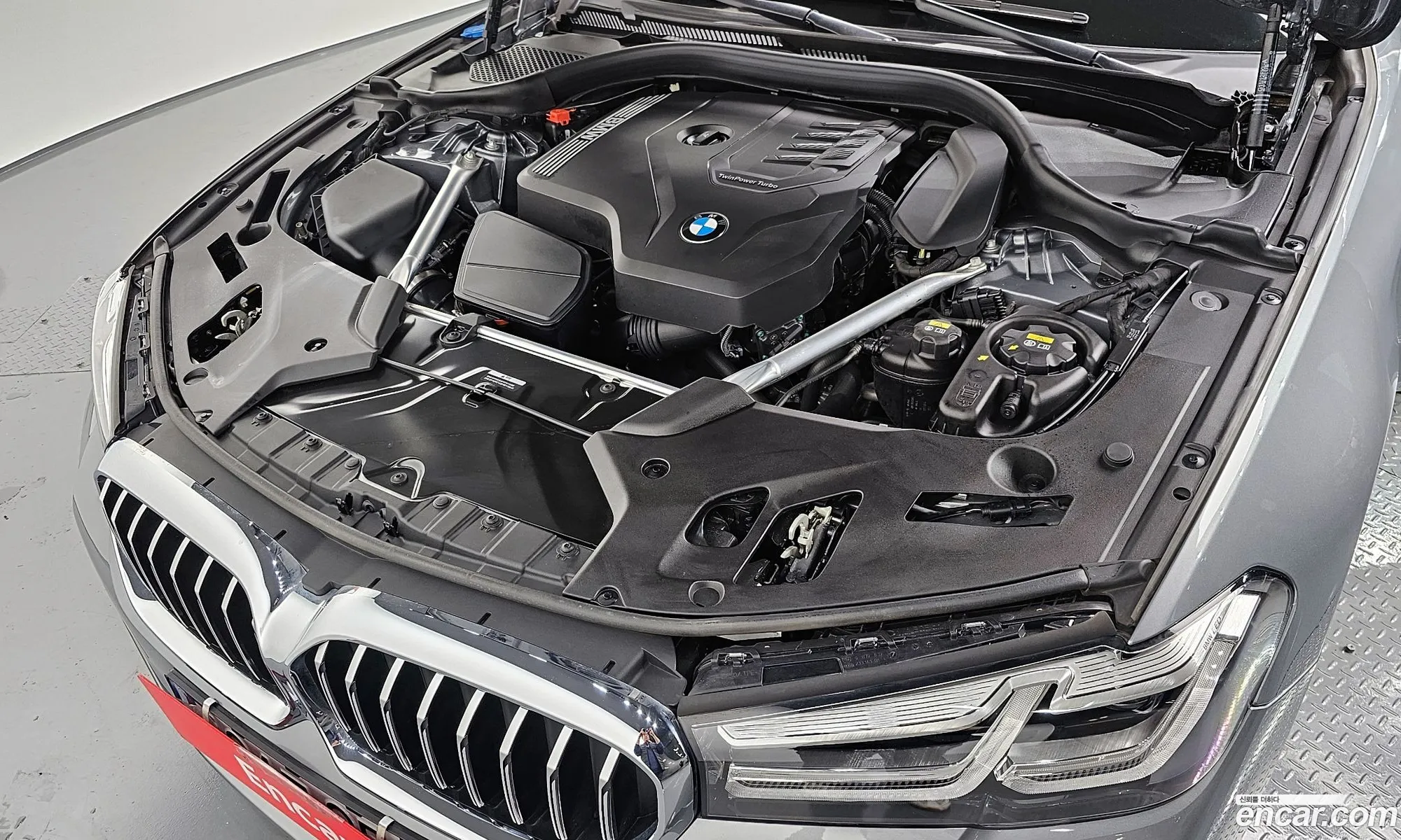 BMW 5Er 520I M Sports 2023 - фотография 12709480