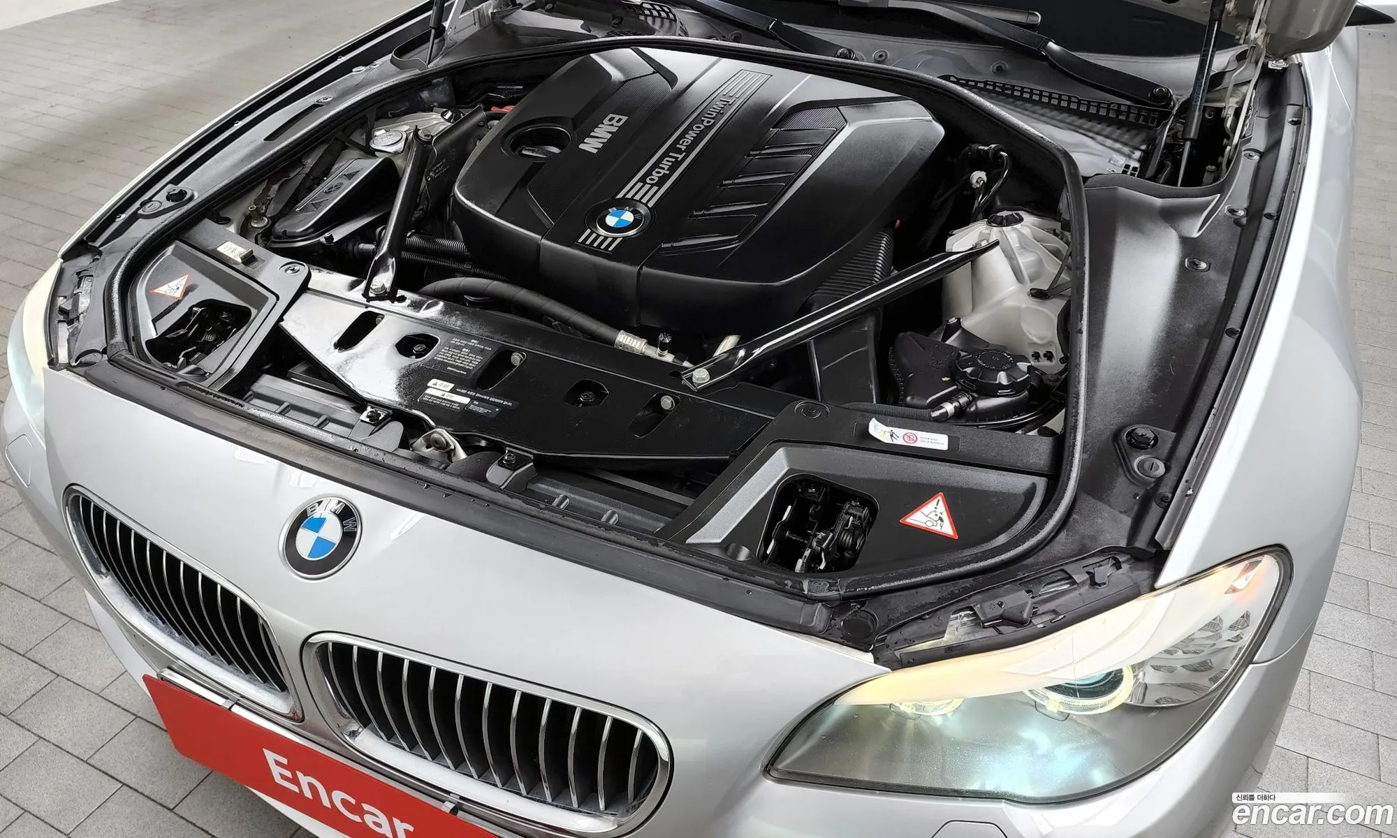 BMW 5Er Vi F10F11F07 520D 2013 - фотография 1026454