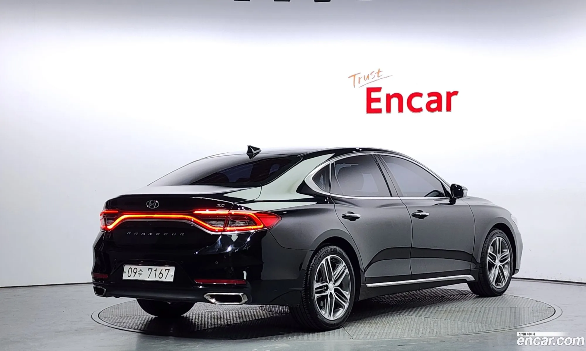 Hyundai Grandeur Vi 30 Exclusive 2018 - фотография 11834775