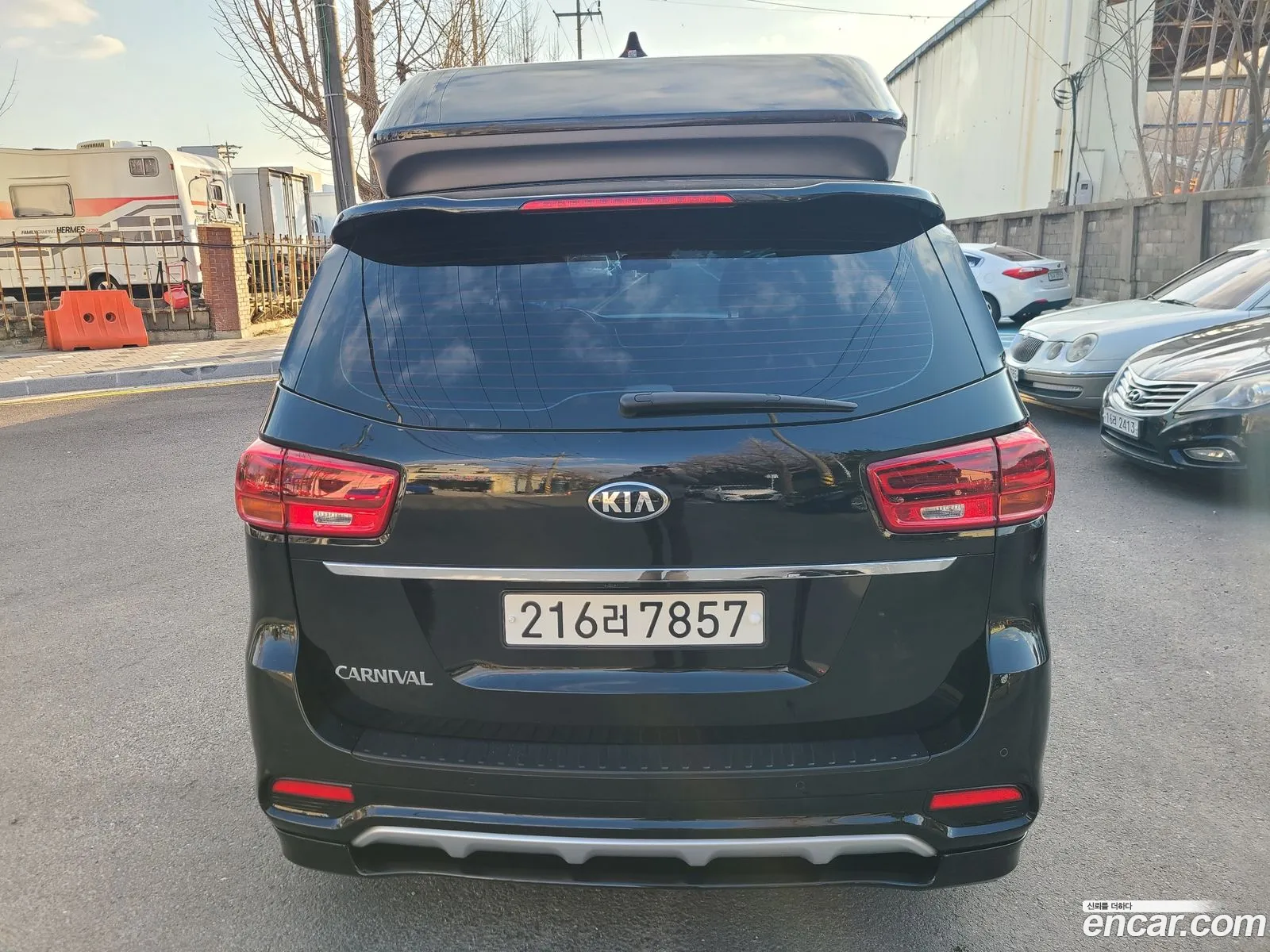 Kia Carnival Iii 9-Seater High Limousine 2019 - фотография 12486492