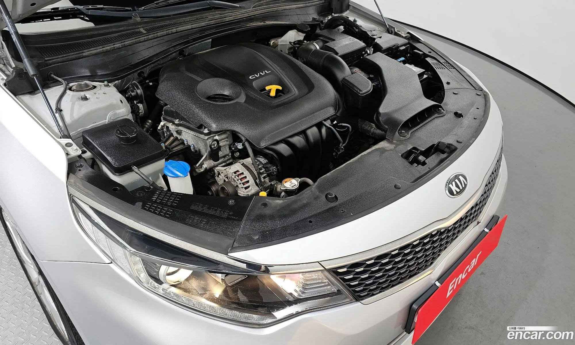 Kia K5 Ii 20Sx 2016 - фотография 12001088