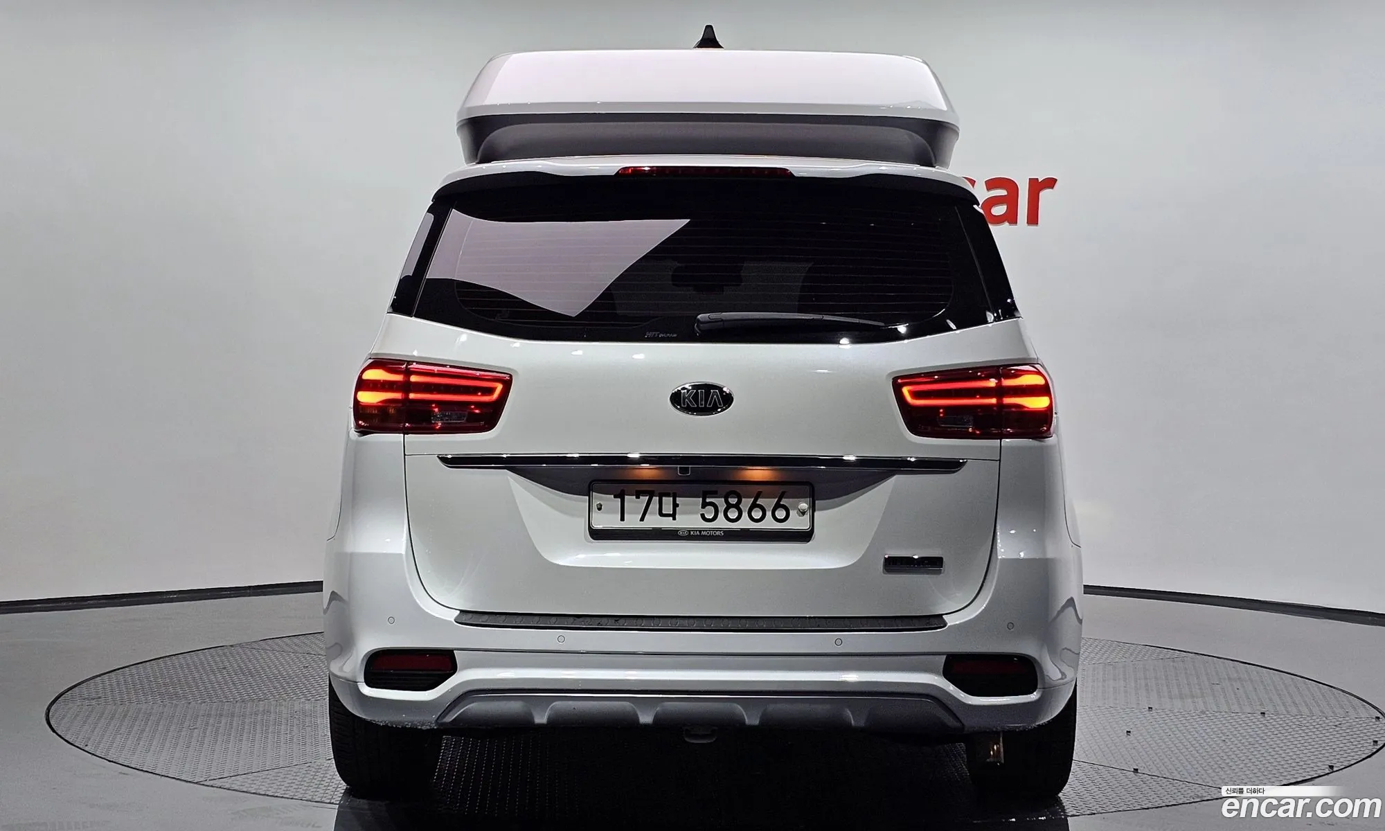 Kia Carnival Iii Gasoline 9-Seater High Limousine 2019 - фотография 11352993