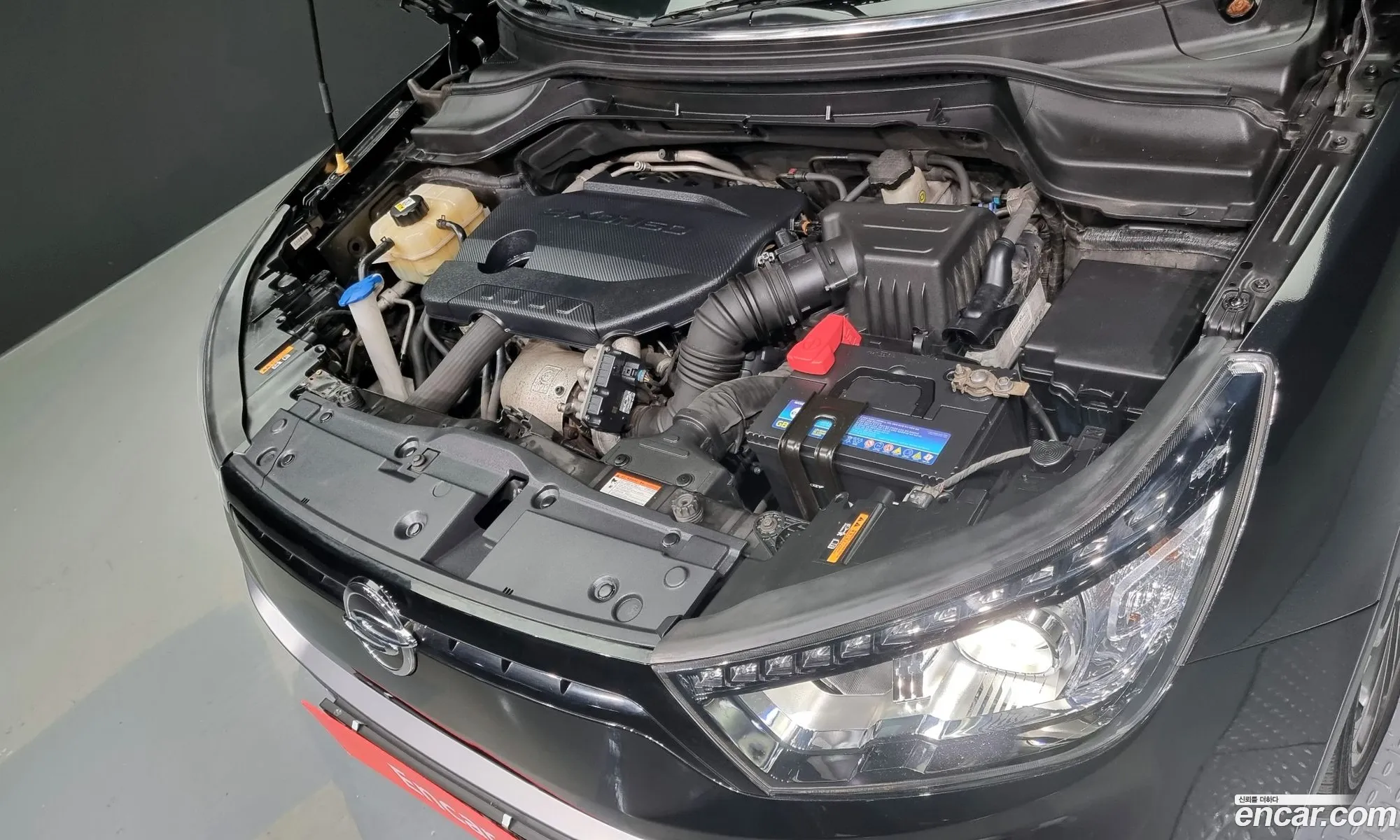 Ssangyong Tivoli Tivoli Diesel Rx 2Wd 2016 - фотография 14755473