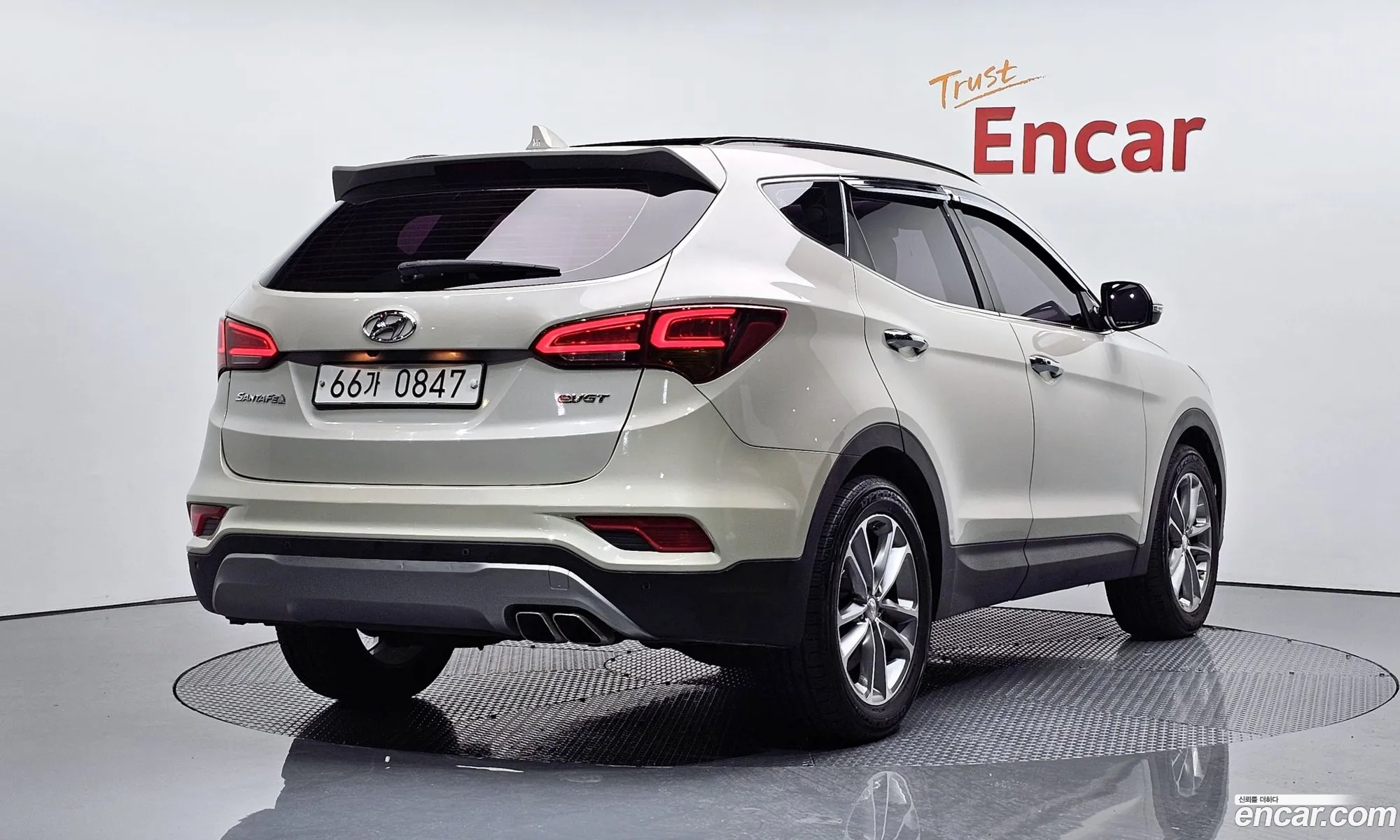 Hyundai Santa Fe Iii Diesel 20 2Wd 2016 - фотография 16008961