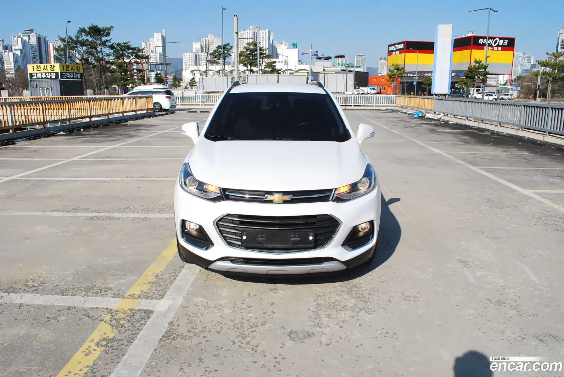 Chevrolet Trax I 14 Ltz 2017 - фотография 17740063