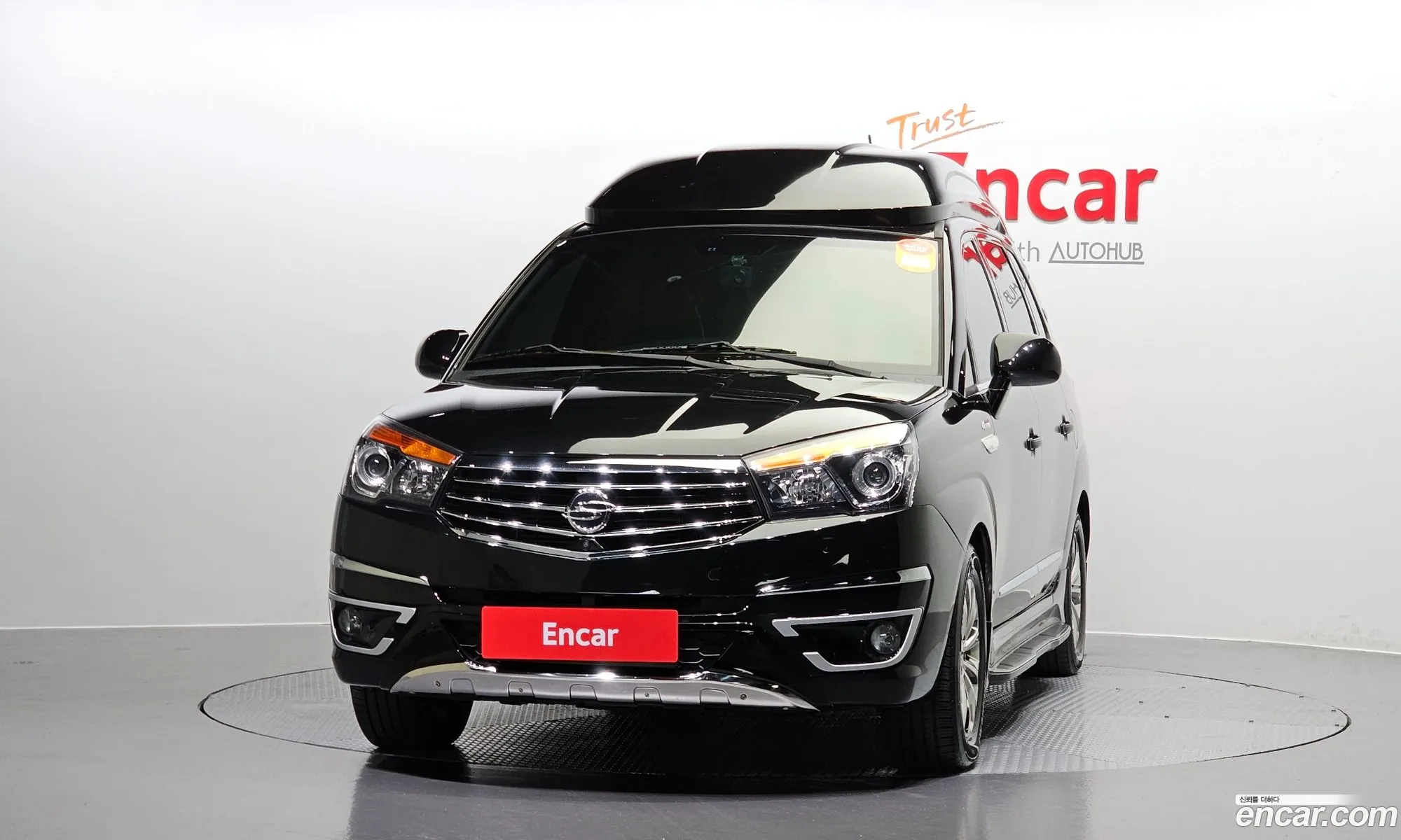 Kg Mobility Ssangyong Korando Turismo 4Wd Chateau 9-Seater High Limousine - фотография 8017846