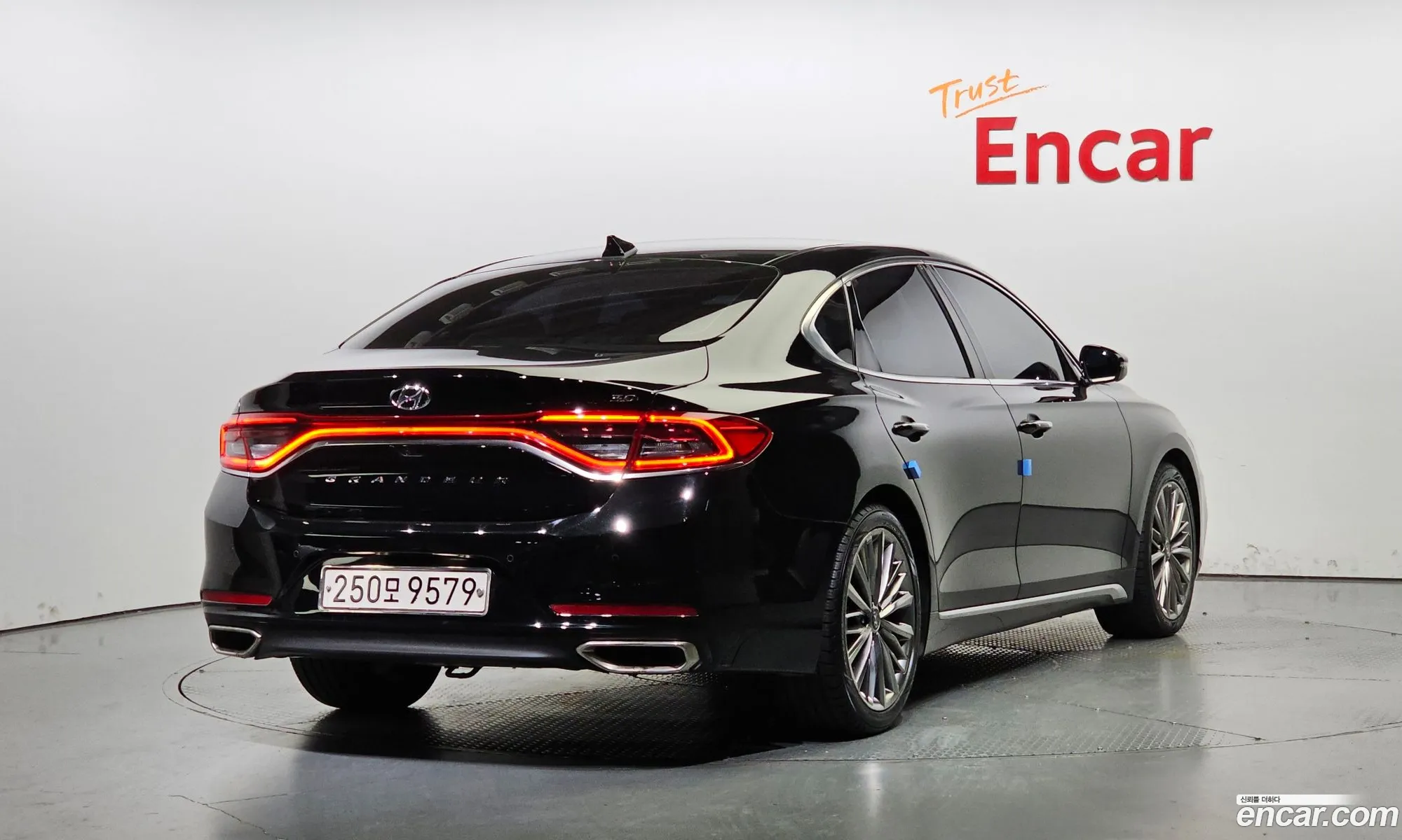 Hyundai Grandeur Vi 30 Exclusive 2018 - фотография 12361763