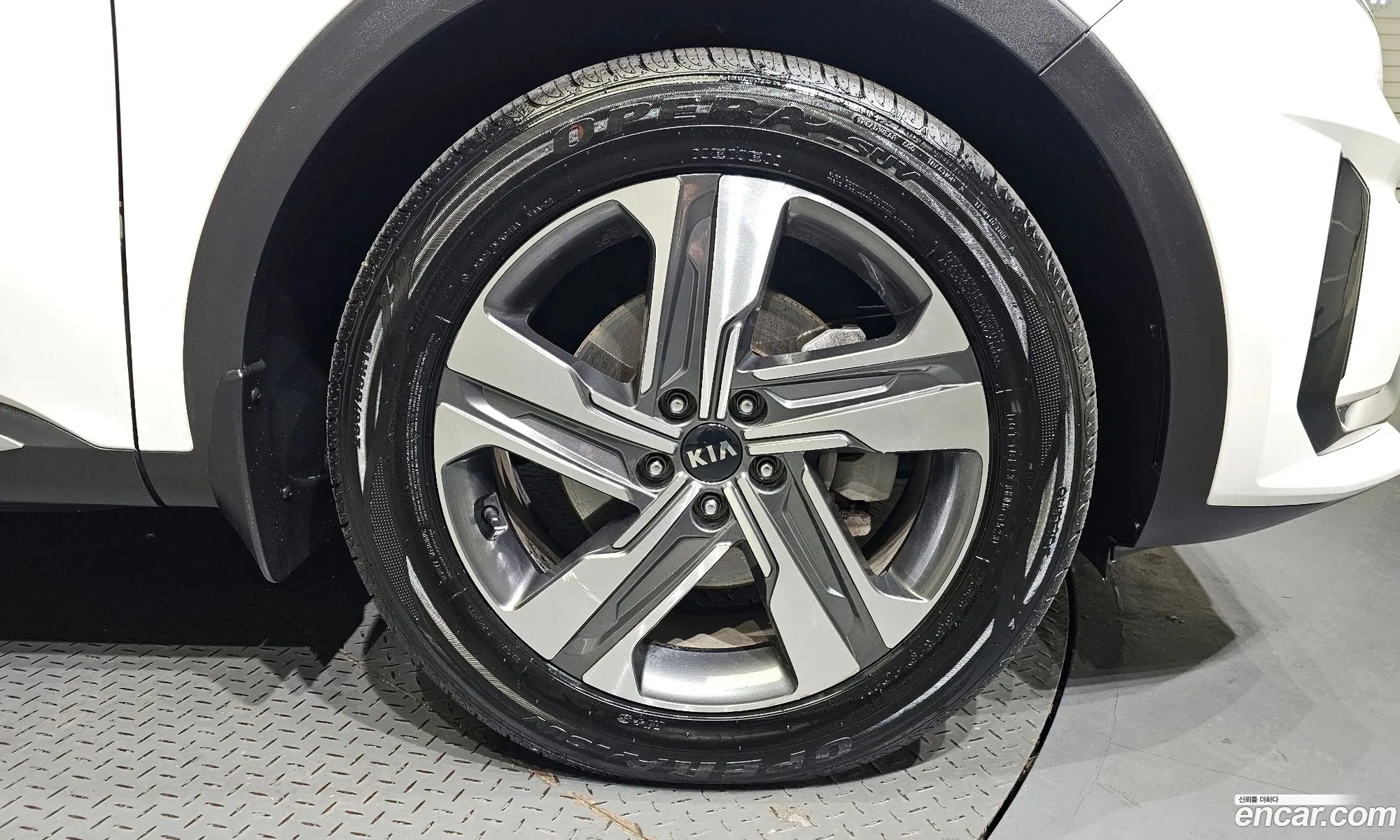 Kia Sorento Hev 16 2Wd 2021 - фотография 15707187