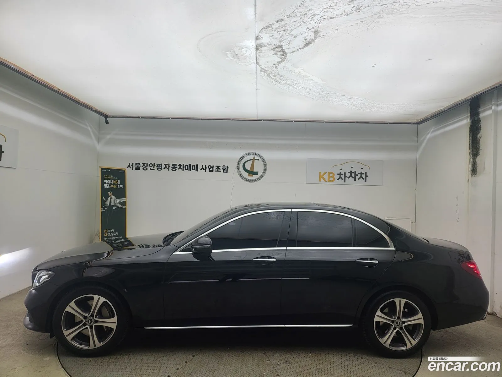 Mercedes-Benz E-Klasse V W213 S213 C238 E300 Avantgarde 2019 - фотография 14046412