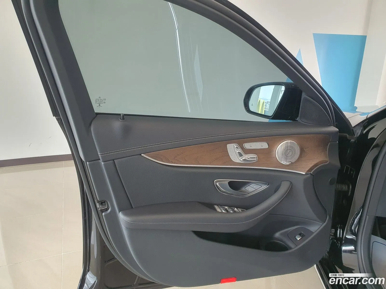 Mercedes-Benz E-Klasse V W213 S213 C238 E220D 4Matic Exclusive 2022 - фотография 12454608