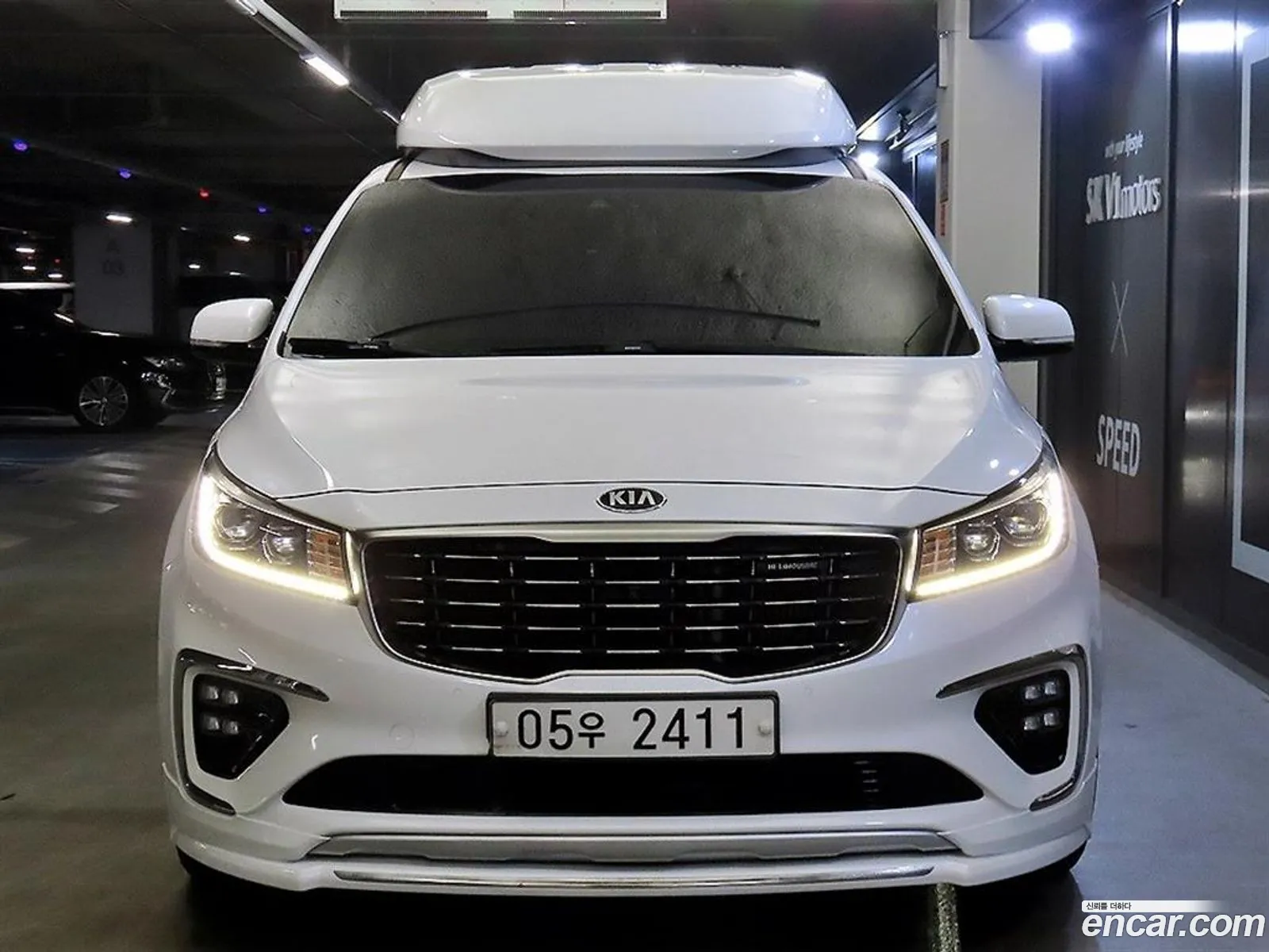Kia Carnival Iii 9-Seater High Limousine 2019 - фотография 11274119