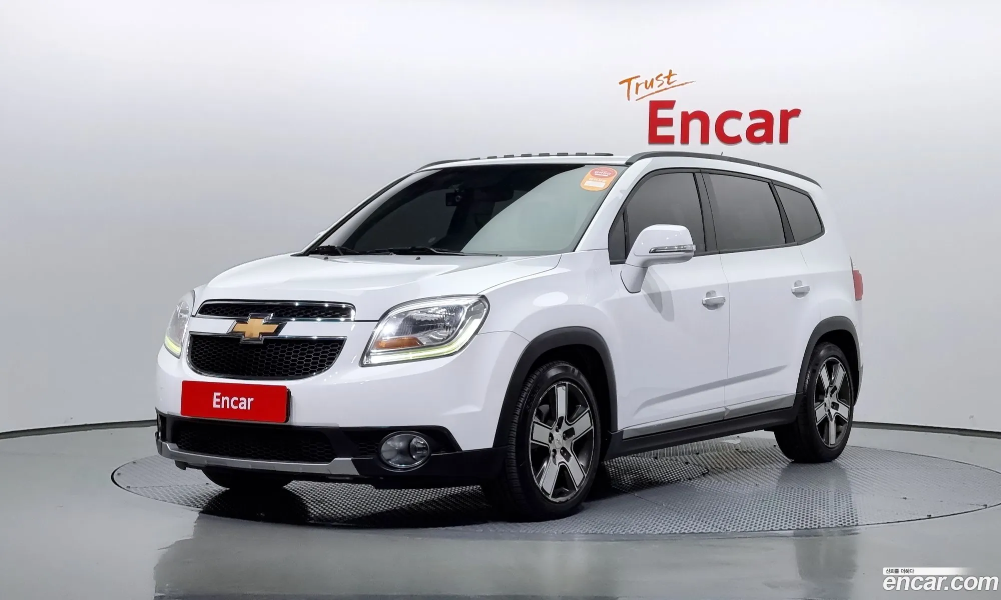 Chevrolet Orlando 20 Diesel Platinum Package 2015 - фотография 6644625