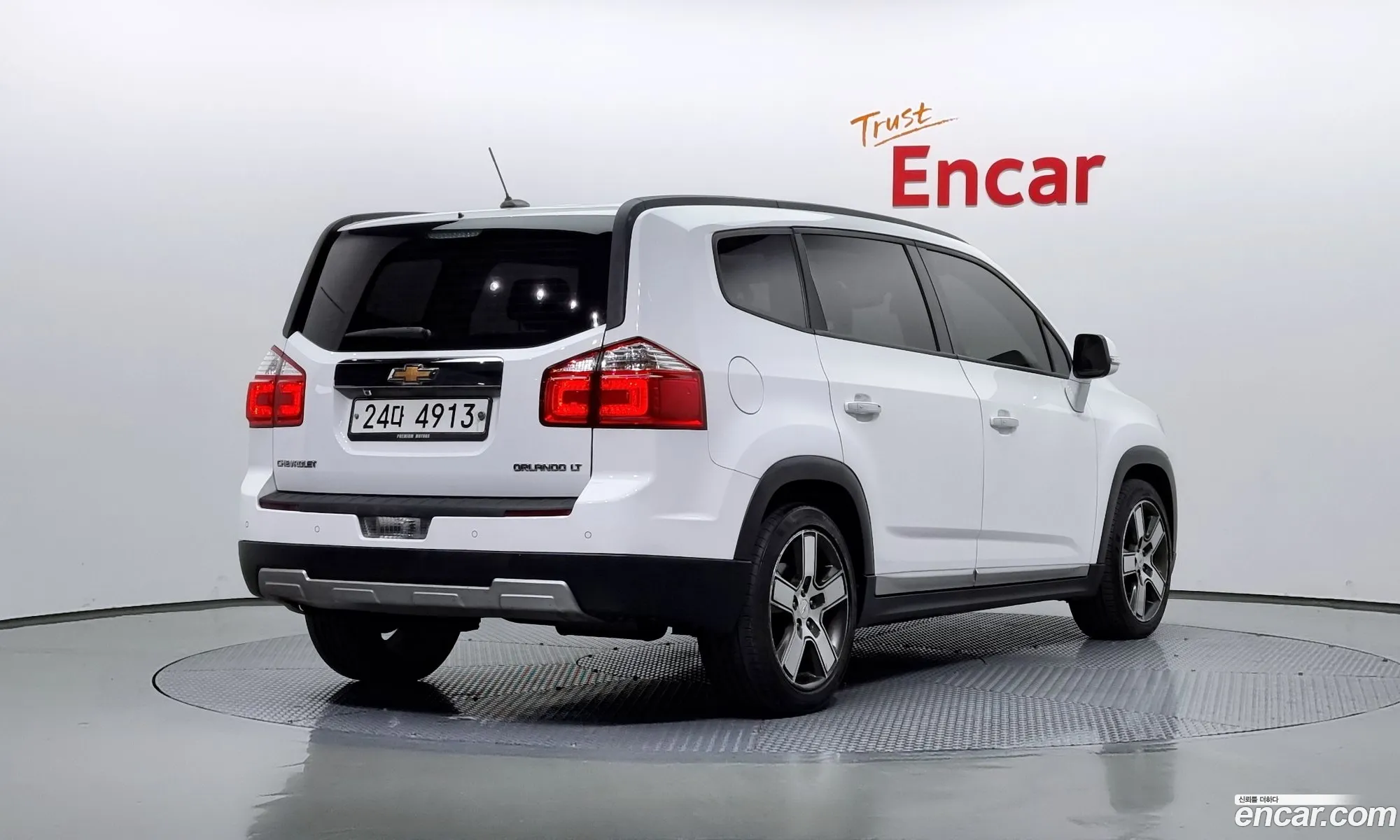 Chevrolet Orlando 20 Diesel Platinum Package 2015 - фотография 6644626