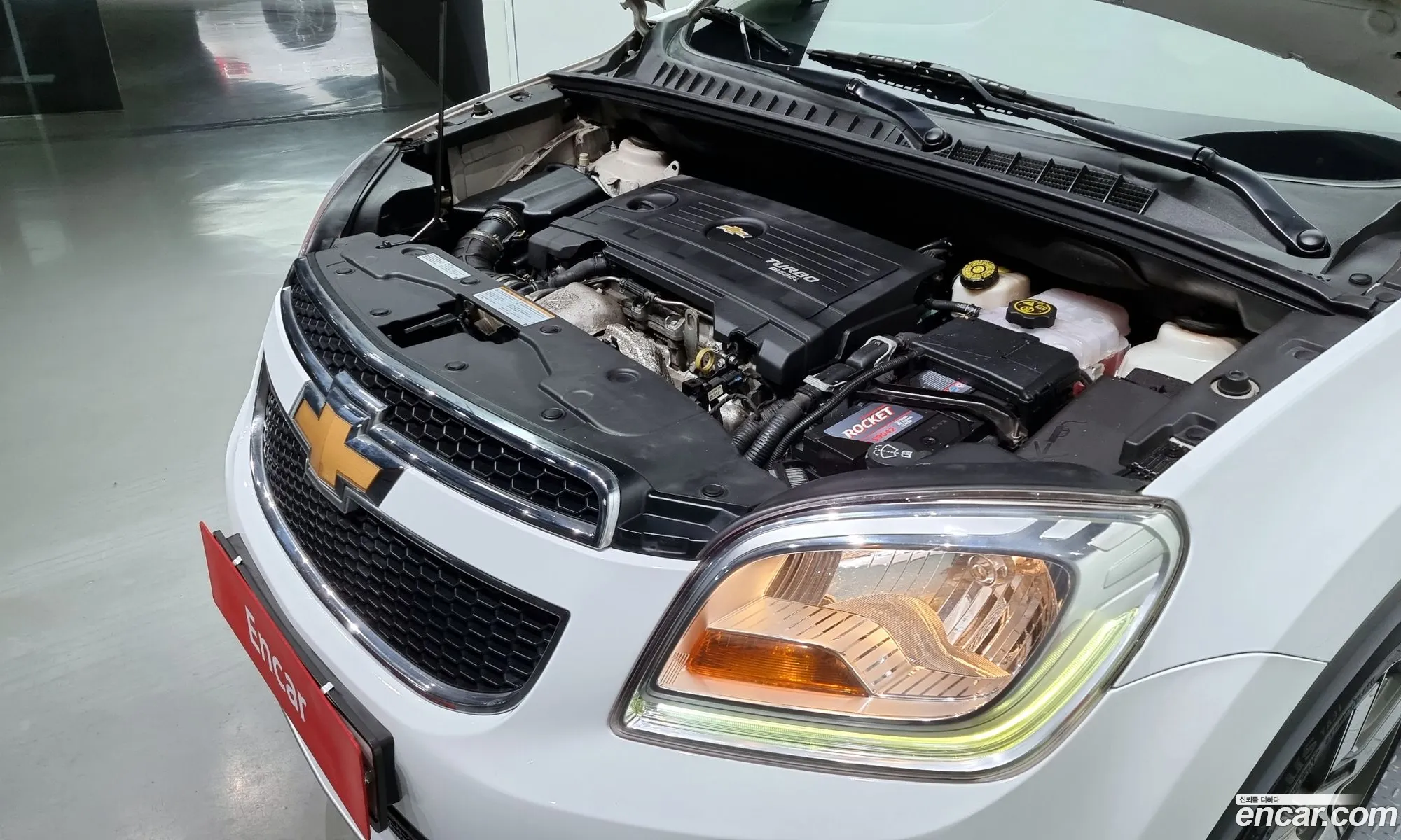 Chevrolet Orlando 20 Diesel Platinum Package 2015 - фотография 6644630