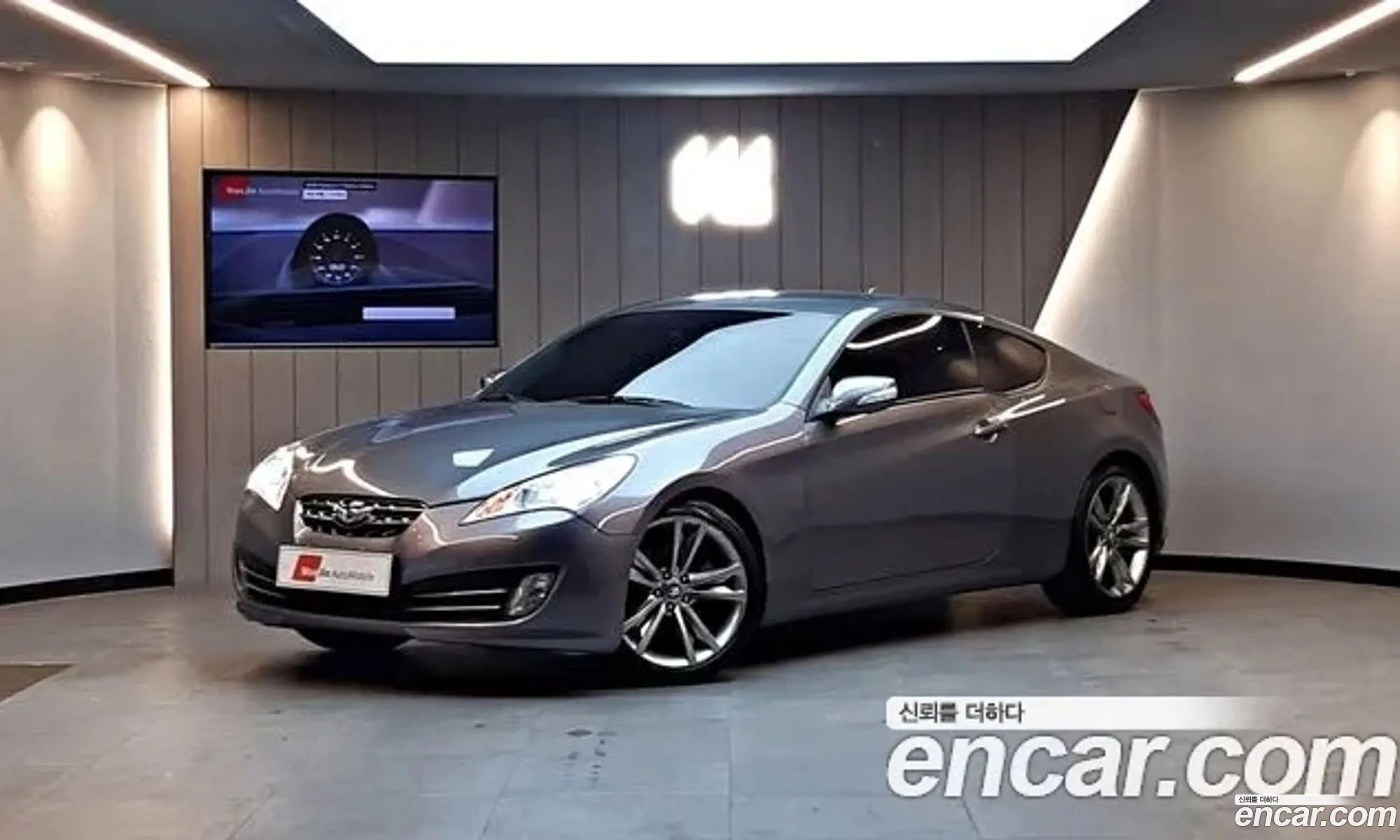 Hyundai Genesis I 200 Turbo P 2011 - фотография 18533880