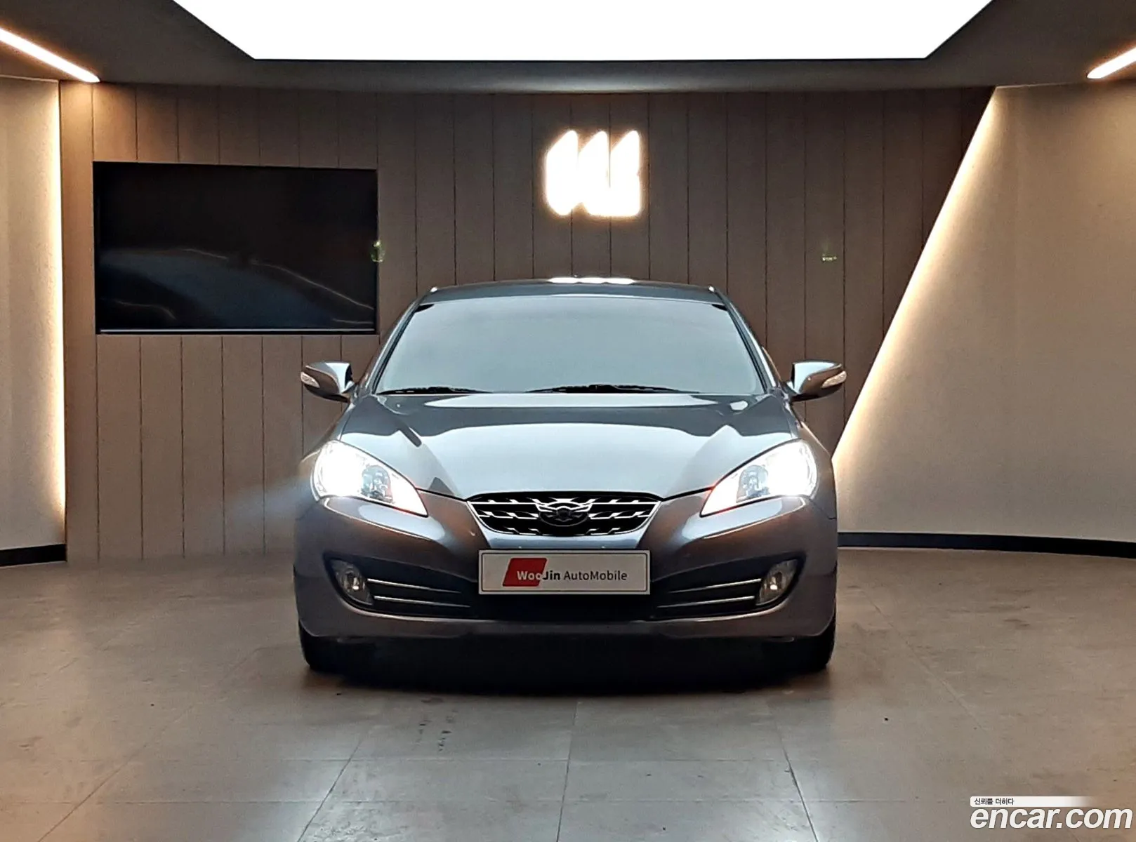 Hyundai Genesis I 200 Turbo P 2011 - фотография 18533883