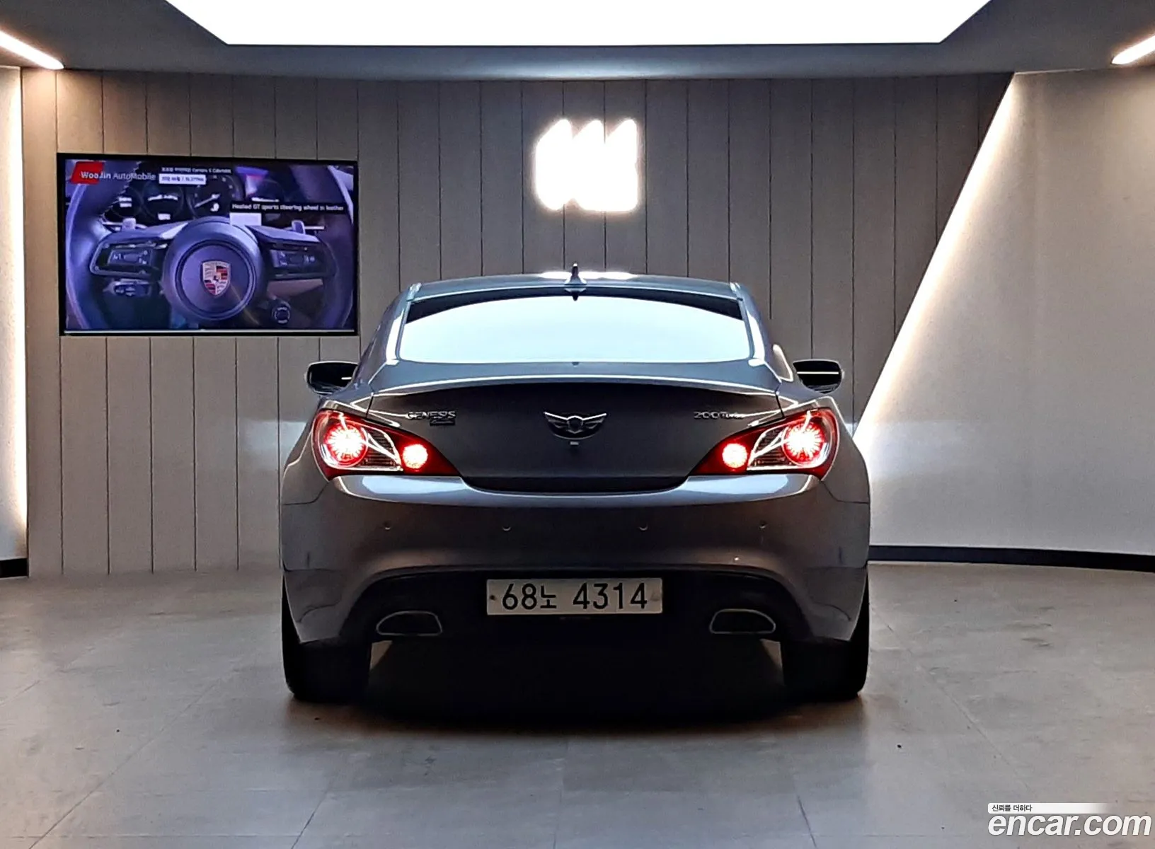 Hyundai Genesis I 200 Turbo P 2011 - фотография 18533884