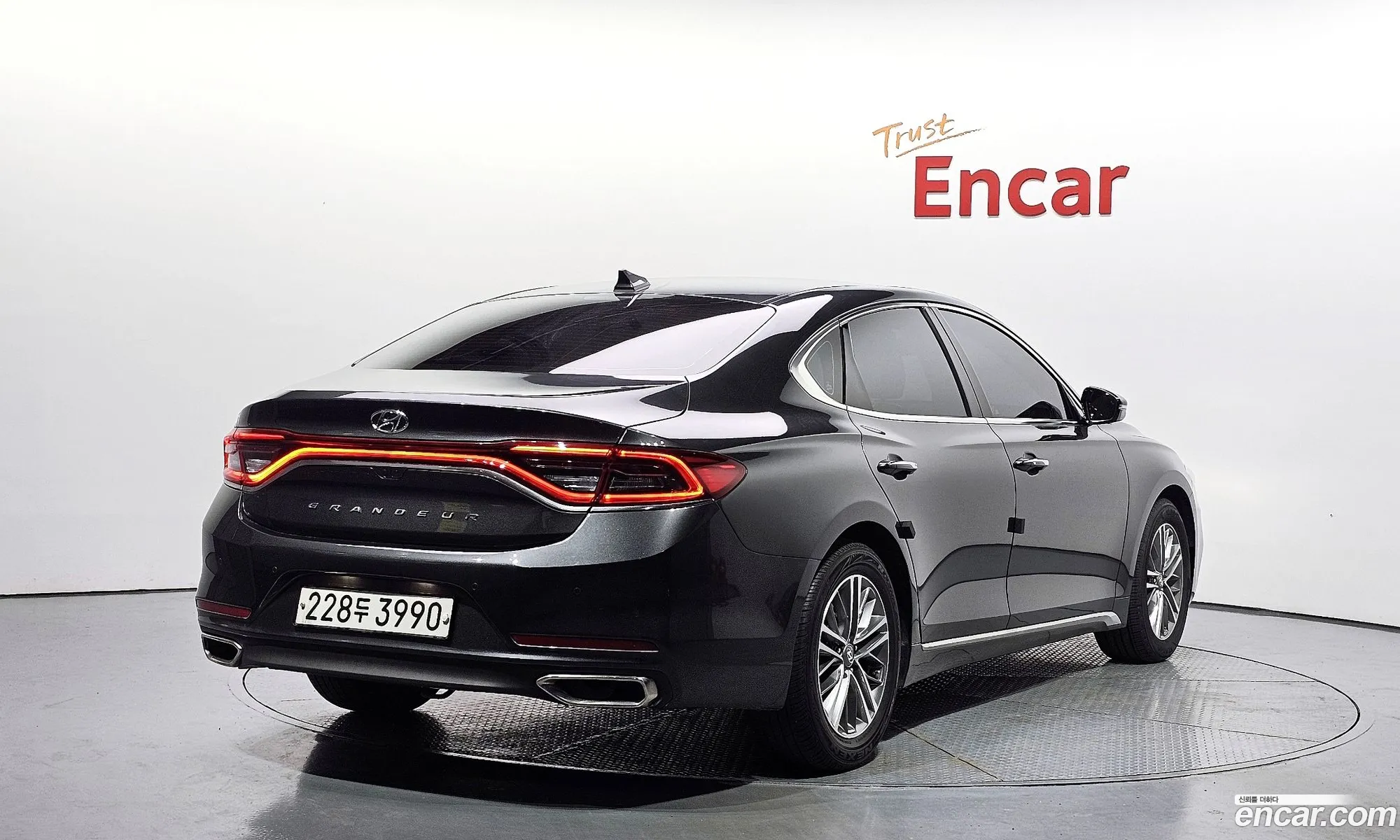 Hyundai Grandeur Vi 24 Premium 2019 - фотография 11746115