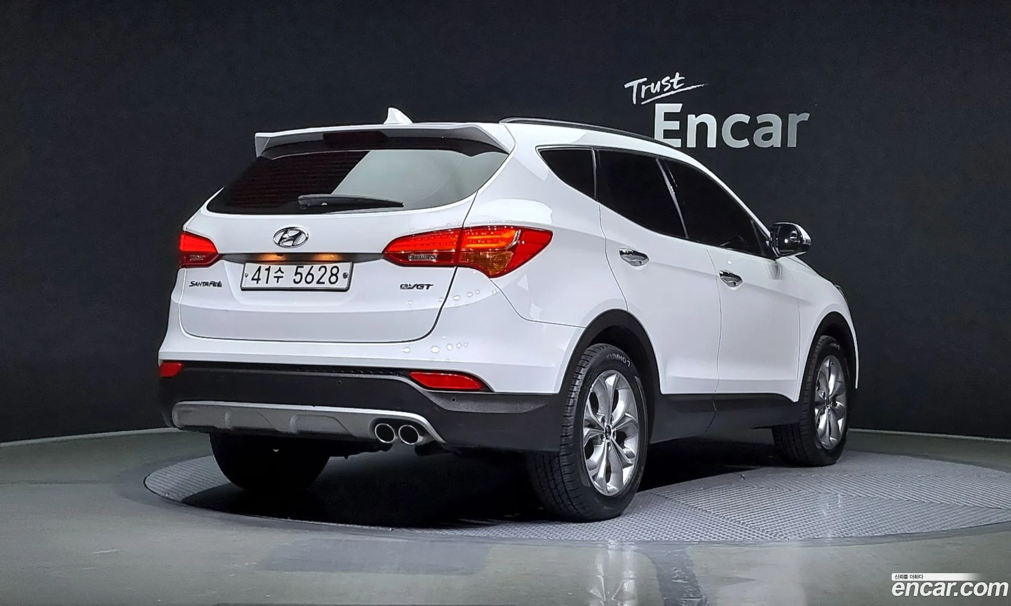 Hyundai Santa Fe Iii Diesel E-Vgt 20 2Wd Exclusive 2015 - фотография 18751937