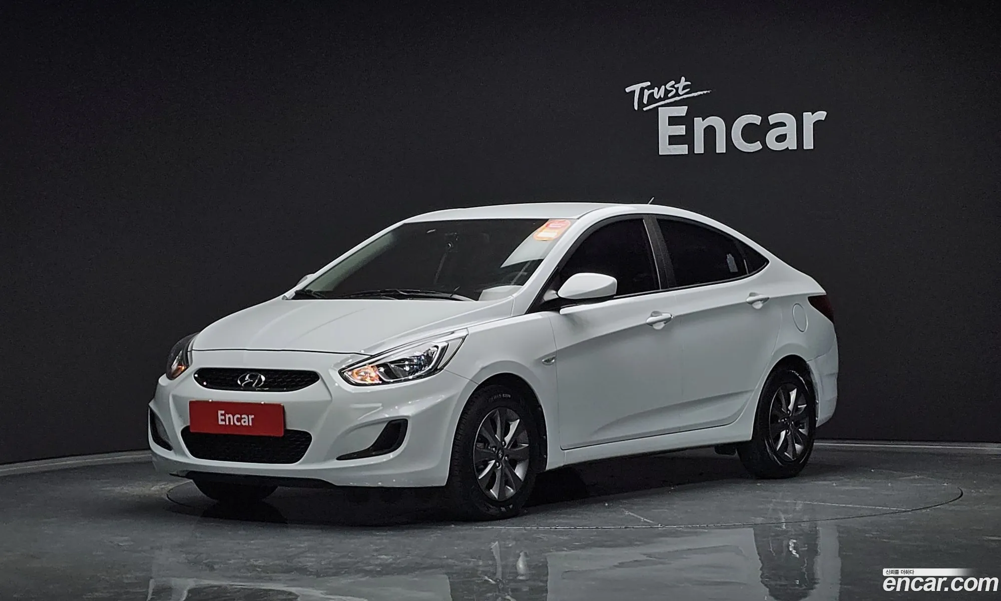 Hyundai Accent 14 Vvt Value Plus 2018 - фотография 15743639