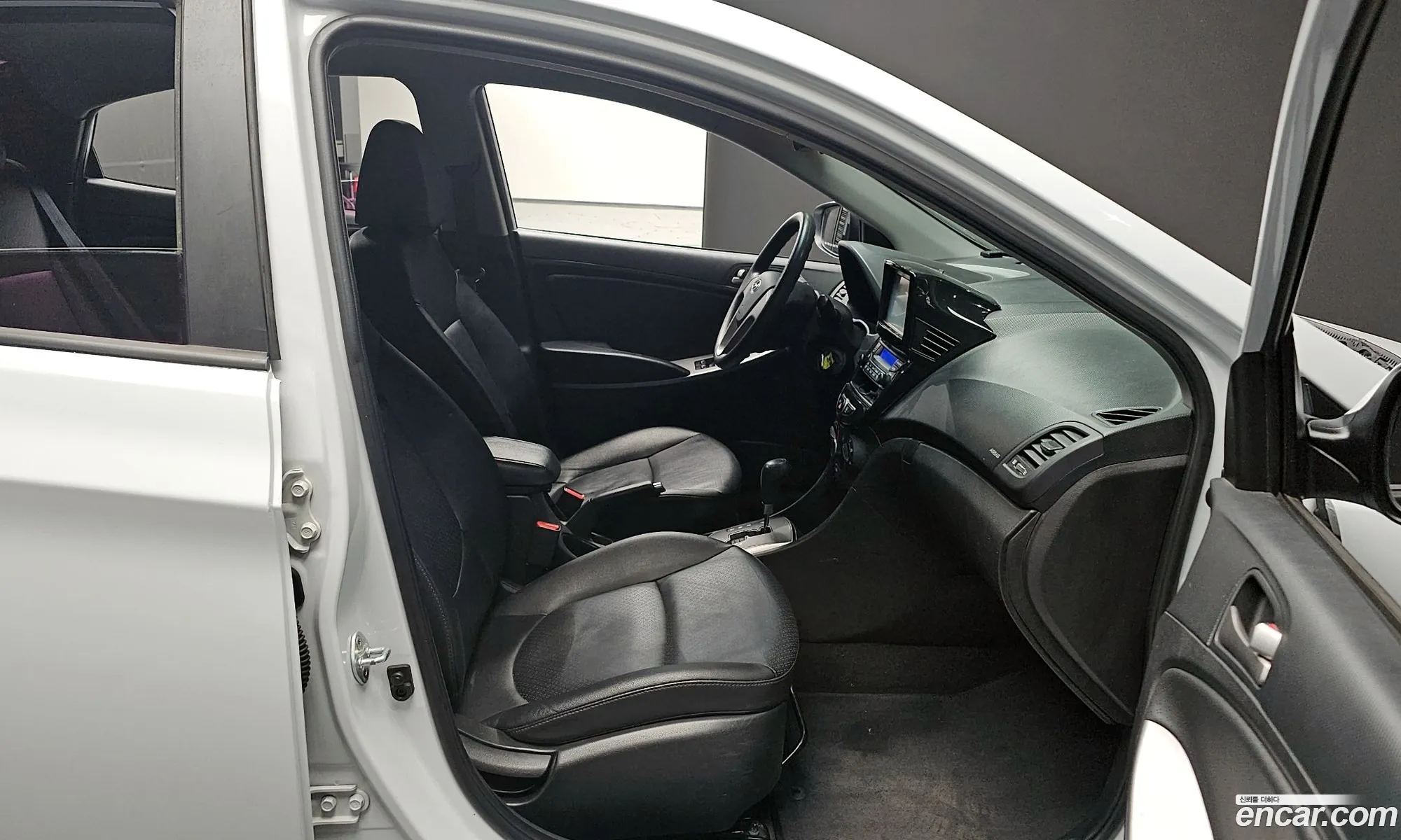 Korex Auto Trade - фотография 15829702