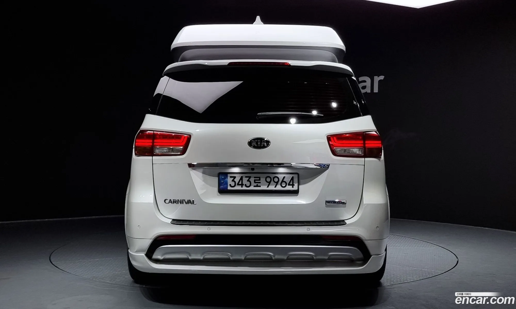 Kia All New Carnival 9-Seater High Limousine Prestige - фотография 15900276