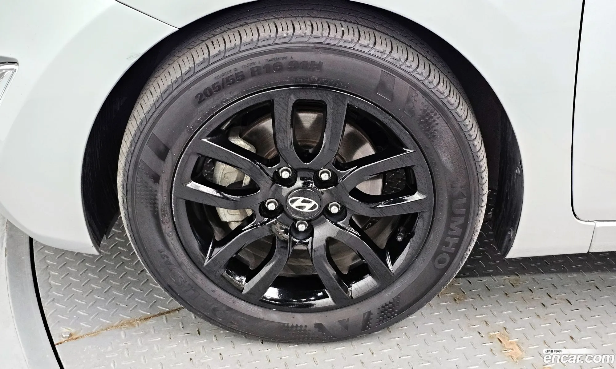 Hyundai Avante 16 Gdi Modern 2015 - фотография 12097220