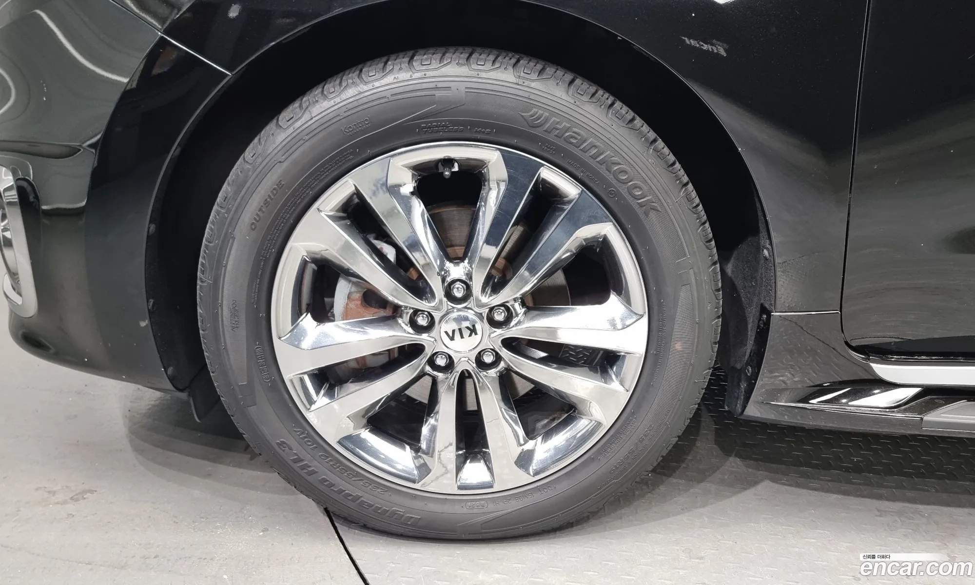 Kia Carnival 9-Seater Prestige 2018 - фотография 18383866