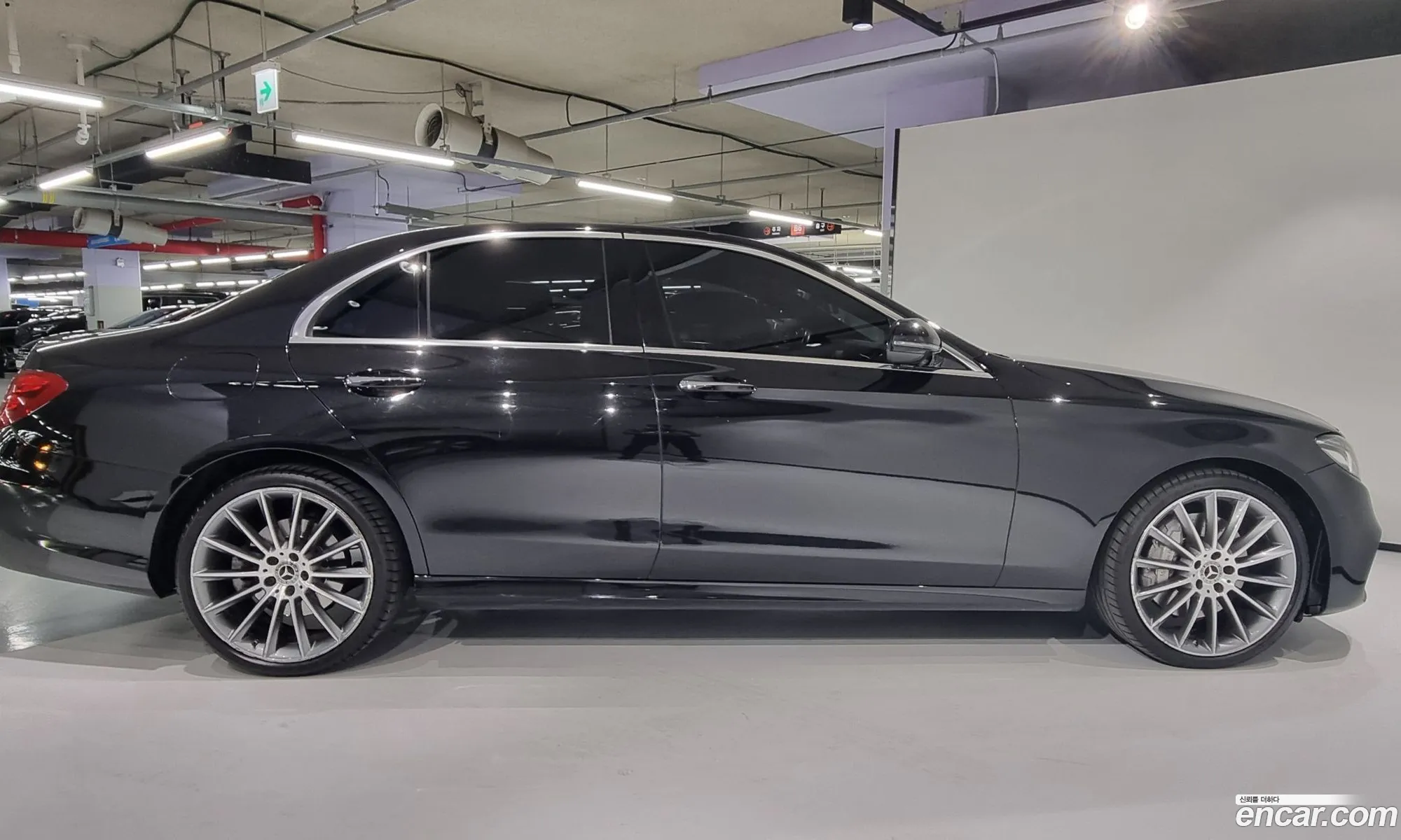 Mercedes-Benz E-Klasse V W213 S213 C238 E350 4Matic Amg Line 2019 - фотография 12851916