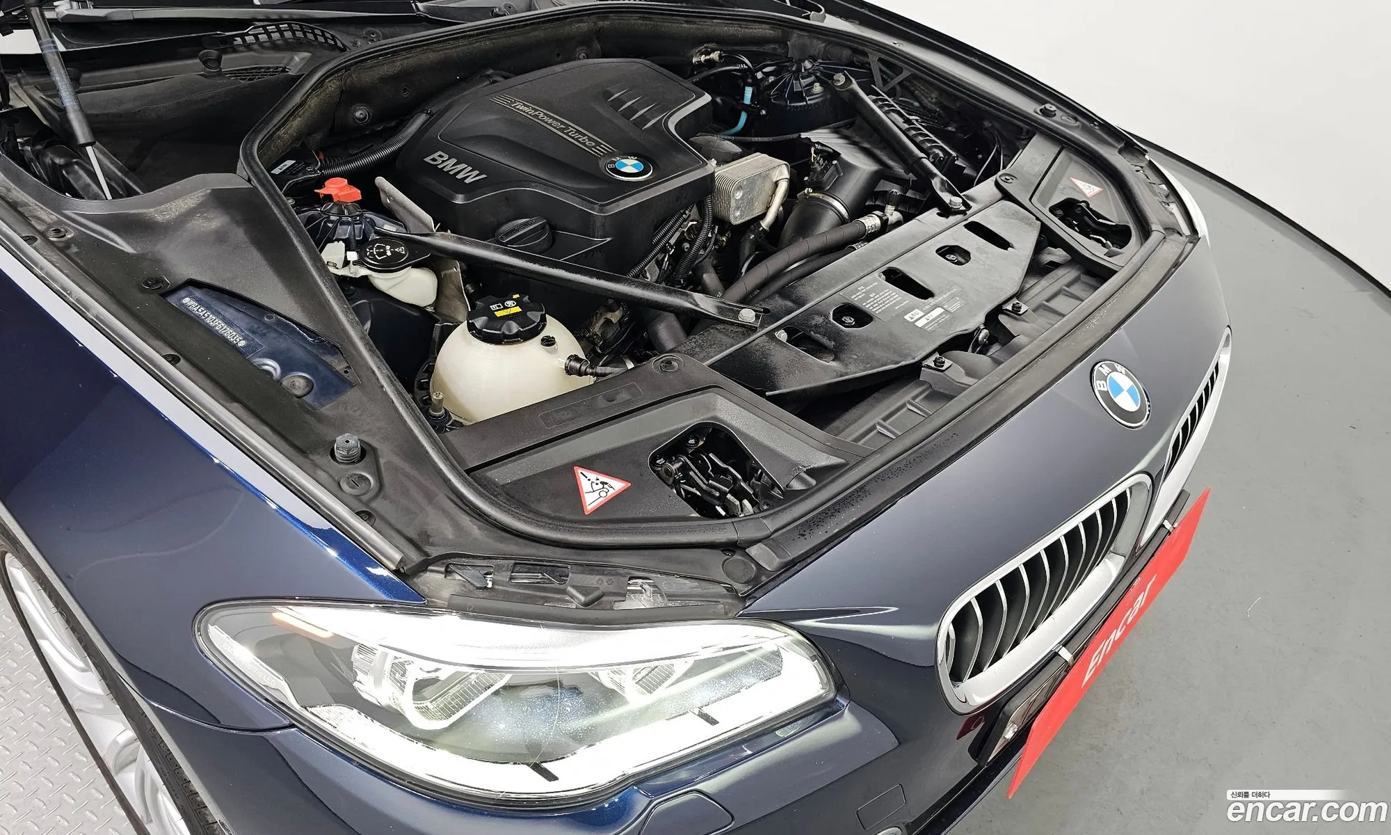 BMW 5Er Vi F10F11F07 528I Luxury 2015 - фотография 265961