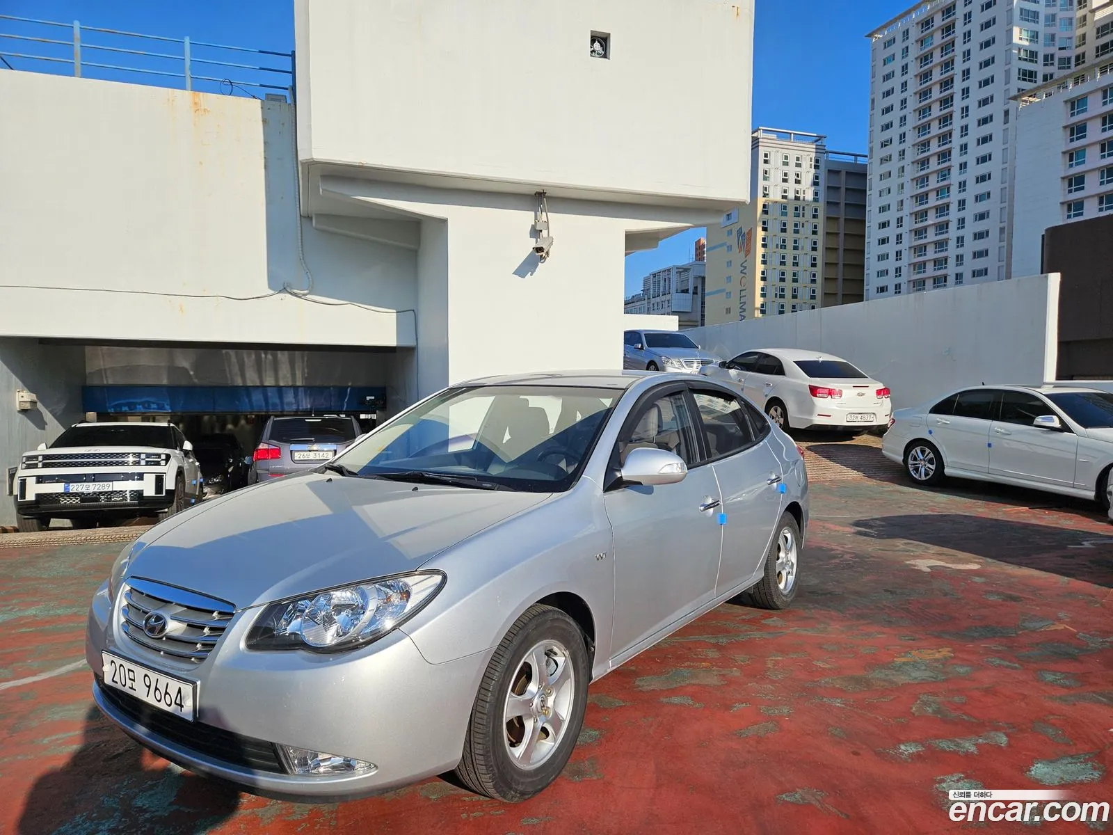 Hyundai Avante Hd 16 Vvt S16 Luxury - фотография 18492919