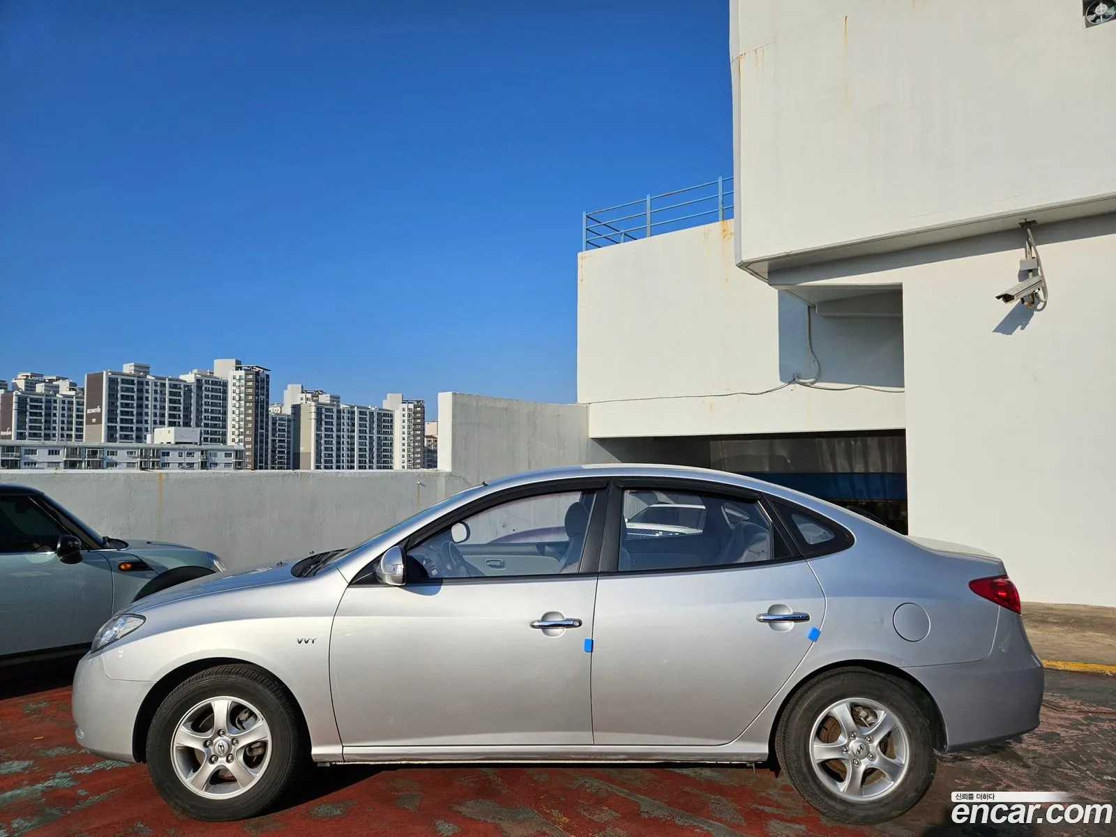 Hyundai Avante Hd 16 Vvt S16 Luxury - фотография 18492920