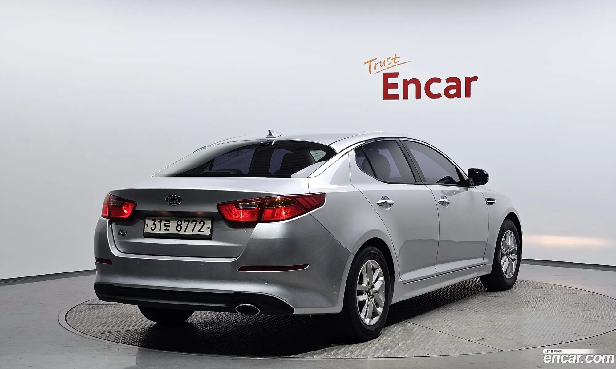 Kia K5 I Luxury 2014 - фотография 11159023