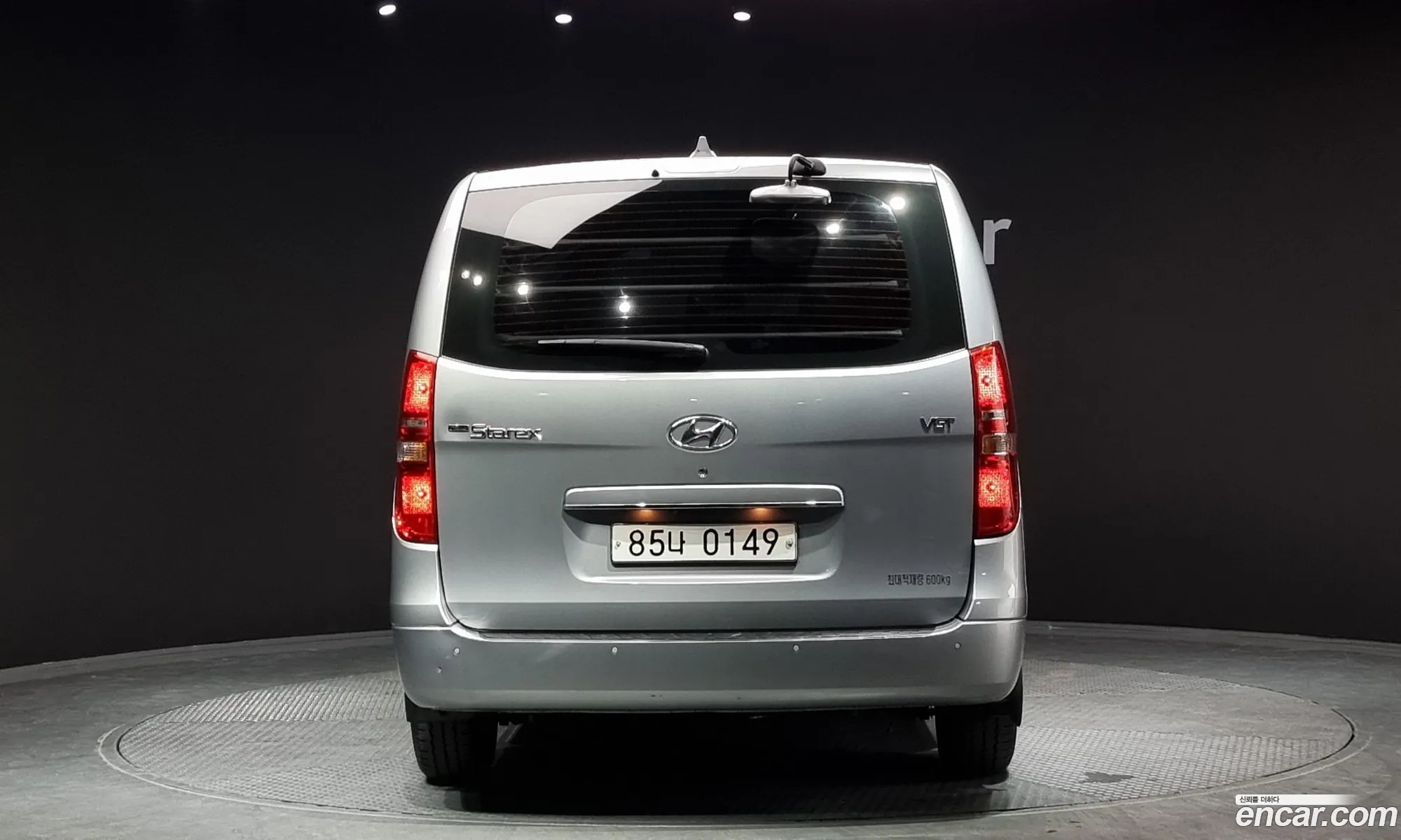Hyundai Starex 5 Seater Van 2018 - фотография 11834728
