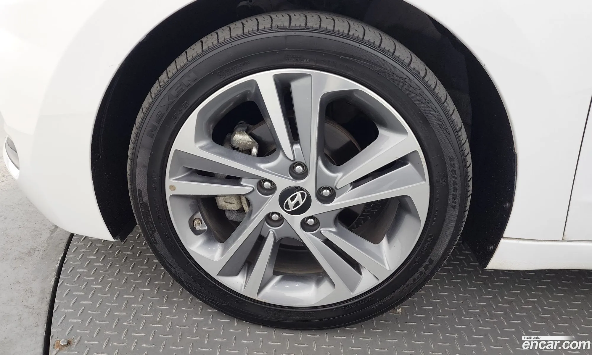 Hyundai Avante 16 E-Vgt Premium 2016 - фотография 13392614