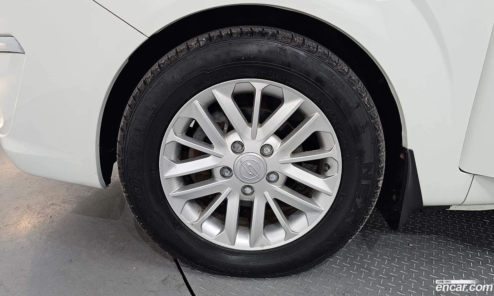 Ssangyong Korando Iii 4Wd Rt 11-Seater 2014 - фотография 14365710