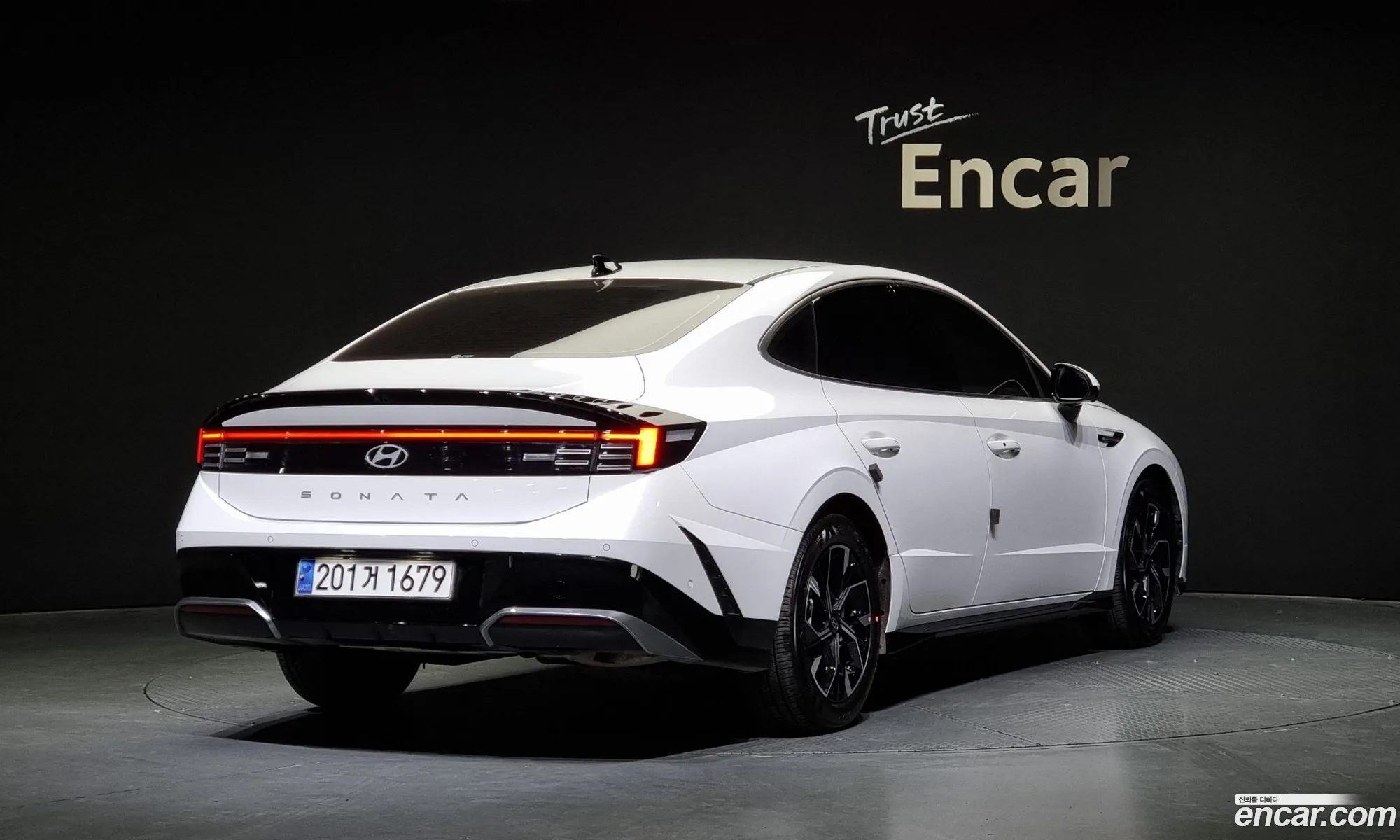 Hyundai Sonata 20 2024 - фотография 14402528