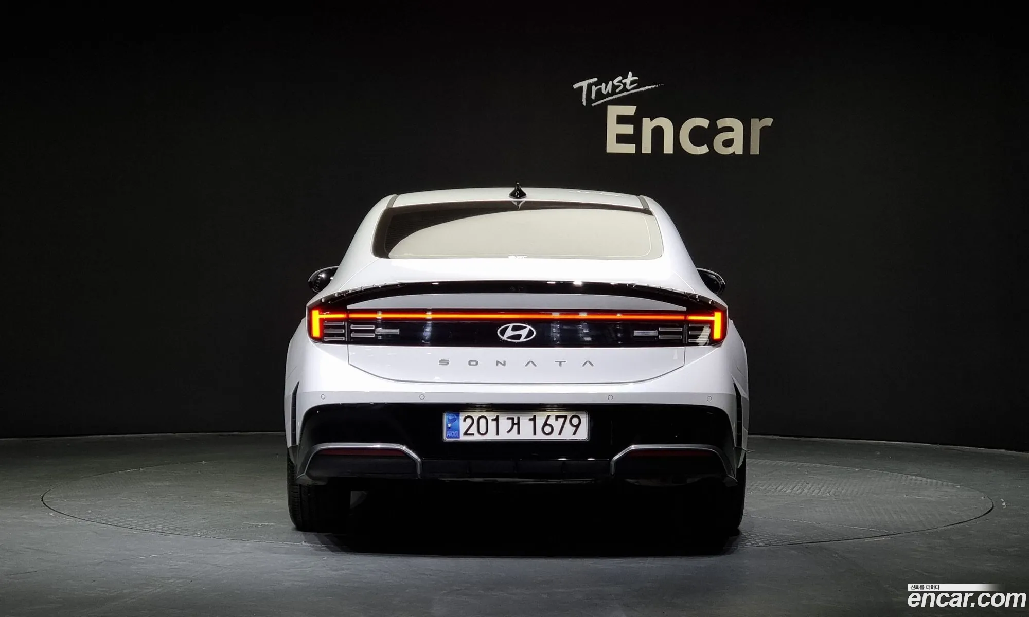 Hyundai Sonata 20 2024 - фотография 14402530