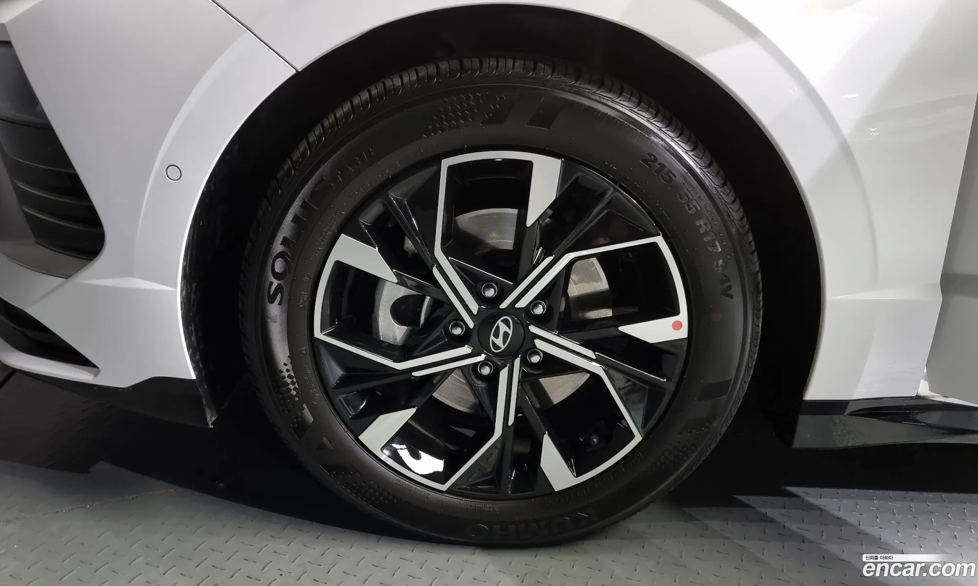 Hyundai Sonata 20 2024 - фотография 14402531