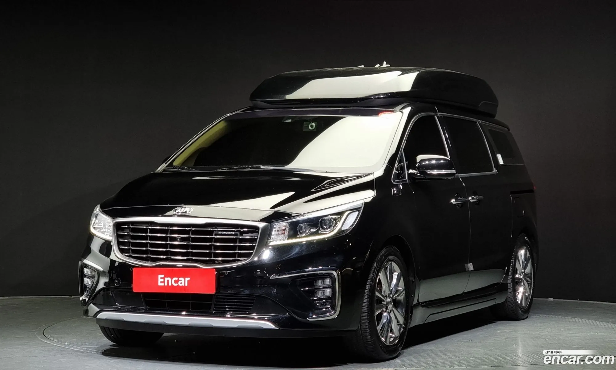 Kia Carnival Iii 9-Seater High Limousine 2019 - фотография 11098375