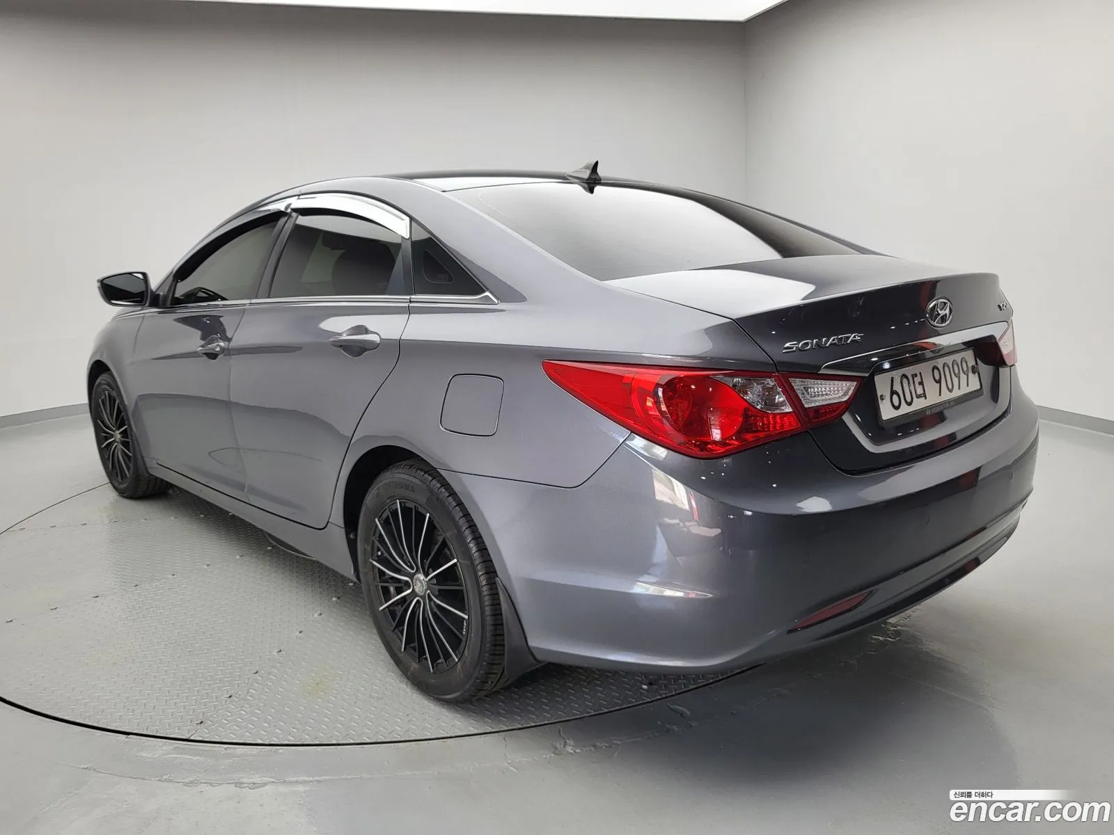 Hyundai Sonata Lpi Luxury 2012 - фотография 18991259