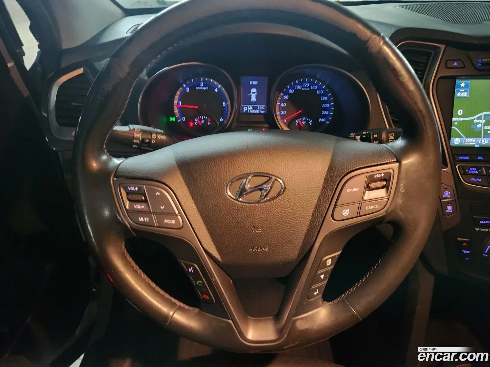 Hyundai Santa Fe Iii Diesel E-Vgt 20 2Wd Premium 2013 - фотография 18694476