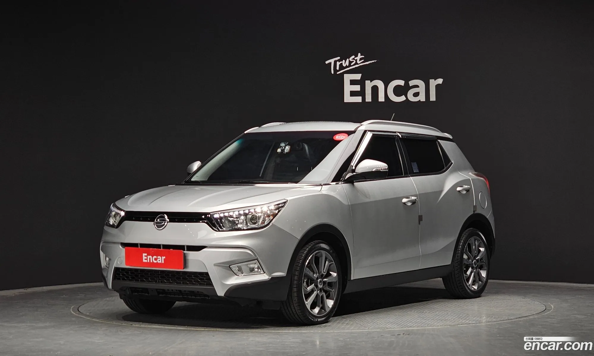 Ssangyong Tivoli Tivoli Vx 2Wd 2016 - фотография 14952982