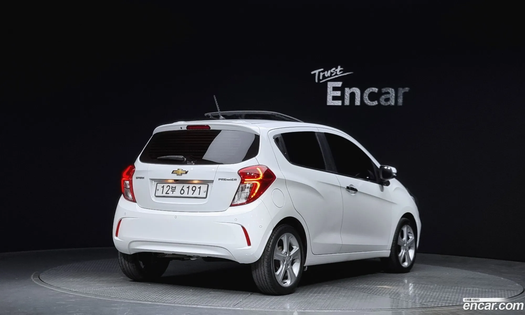 Chevrolet Spark Iv Premier 2019 - фотография 5009381
