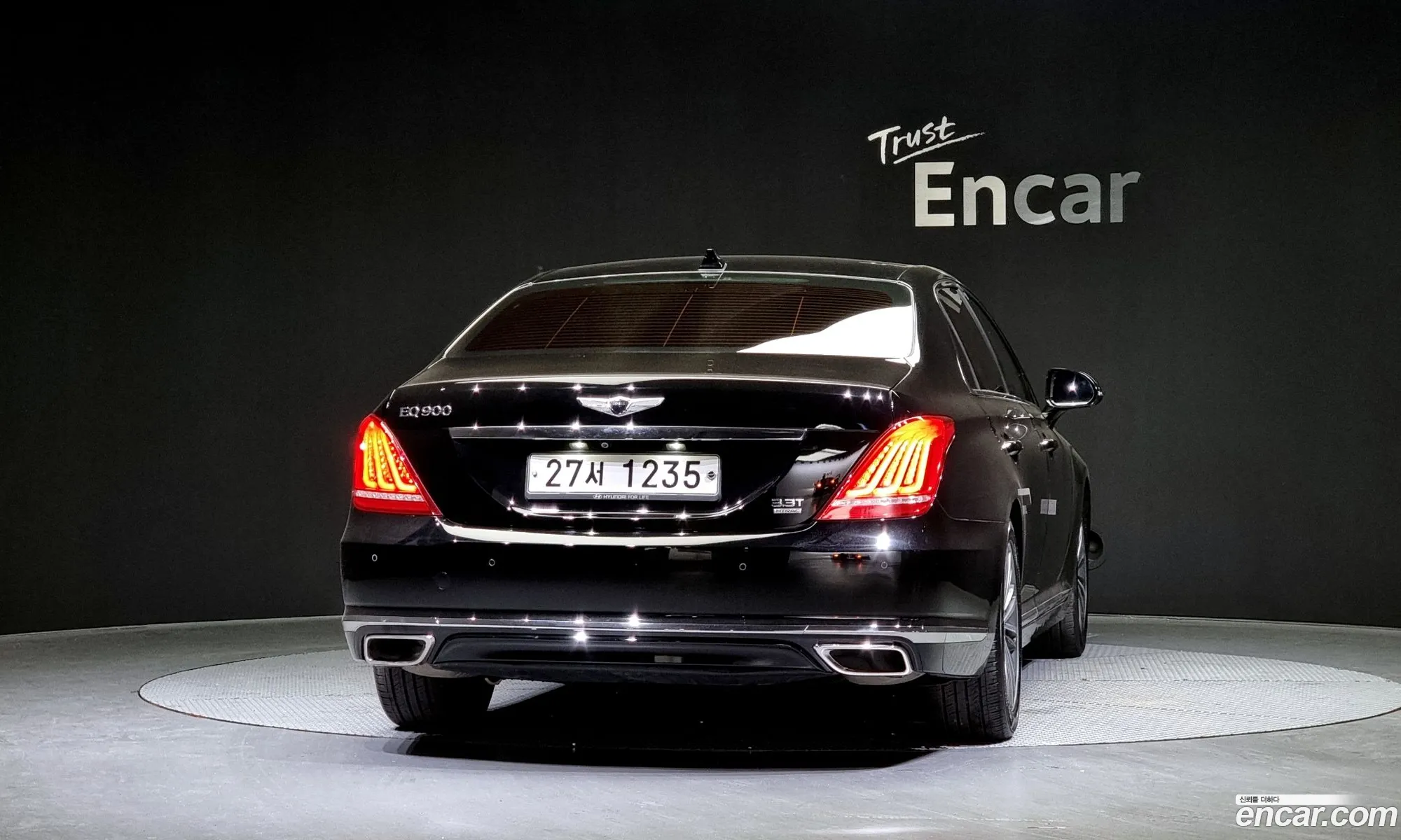 Genesis G90 I 33 T-Gdi Awd 2016 - фотография 13583247