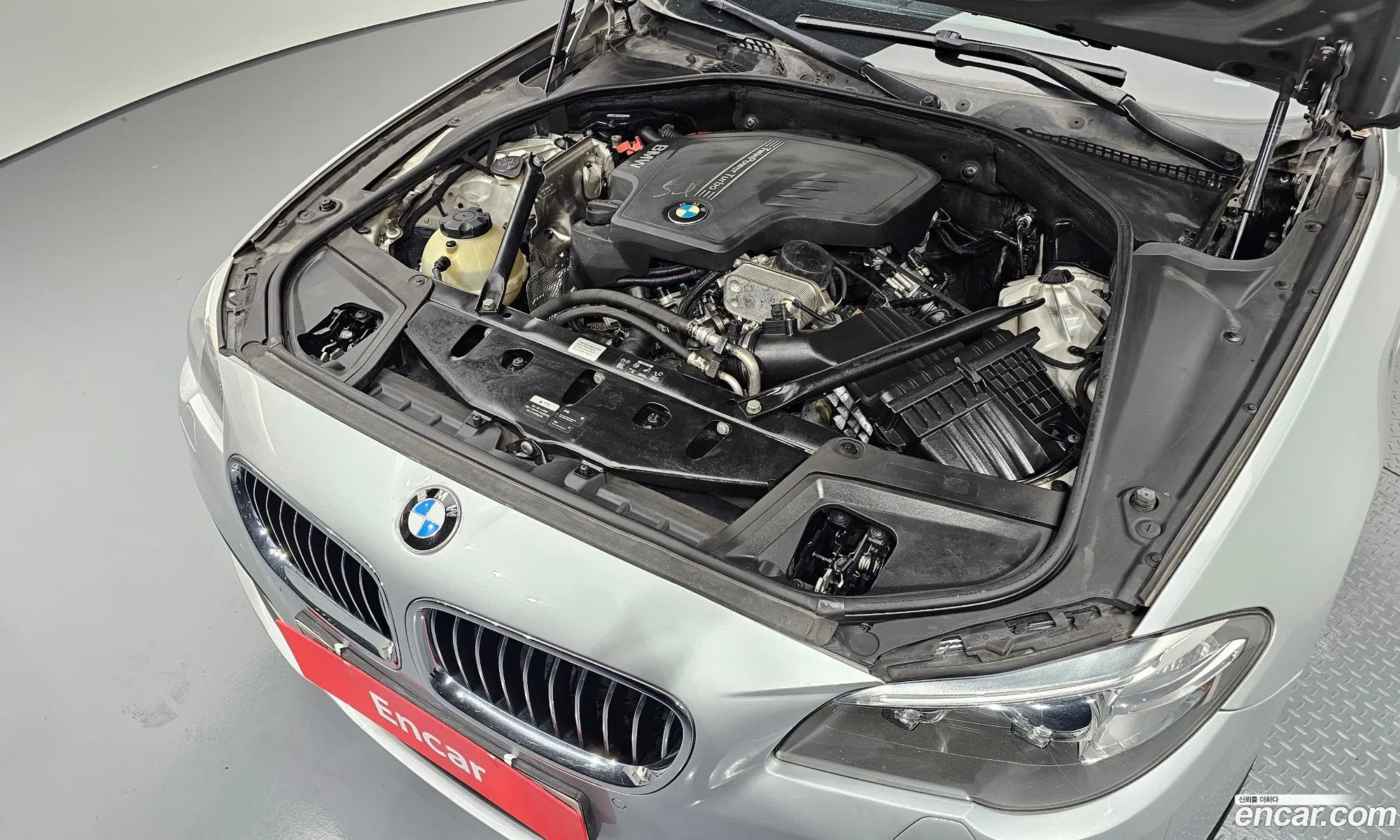 BMW 5Er Vi F10F11F07 528I xDrive 2014 - фотография 206703