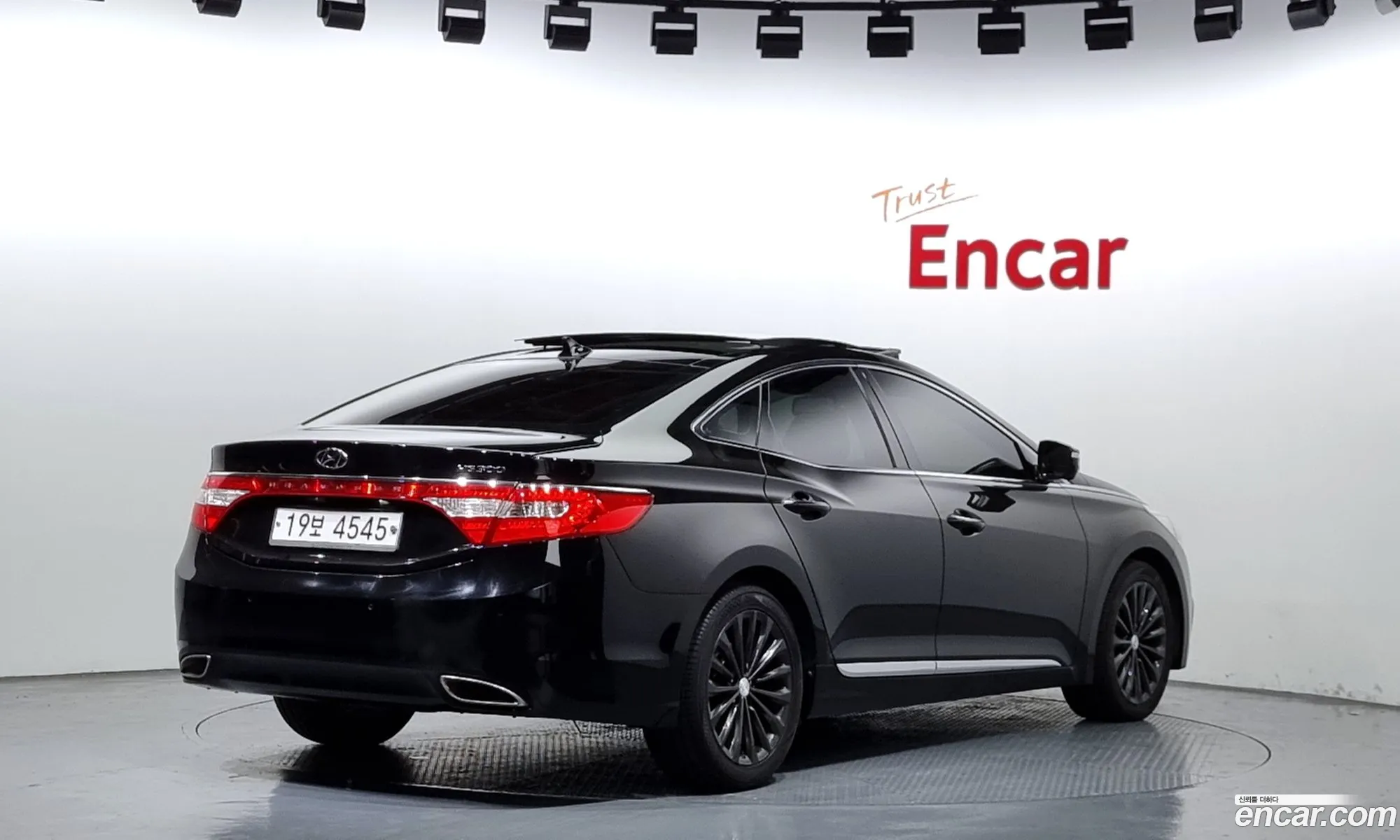 Hyundai Grandeur V Hg300 Exclusive 2014 - фотография 11765990